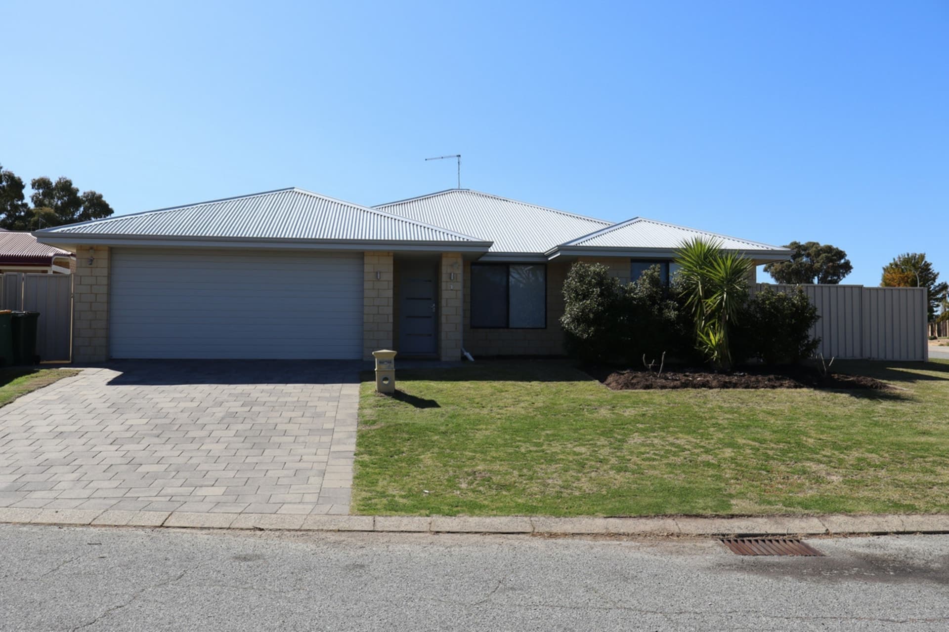 1 Windera Close Dudley Park WA, Dudley Park - Image 1