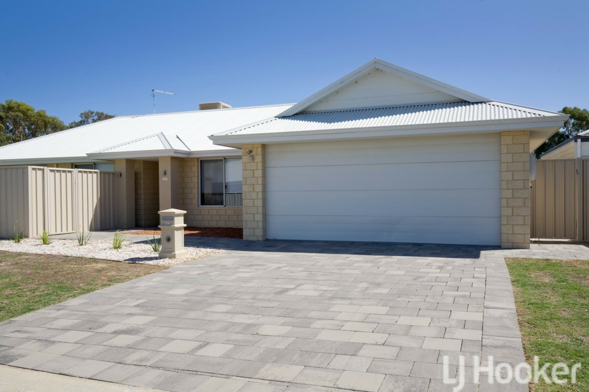 48 Hermitage Street Dudley Park WA, Dudley Park - Thumbnail 2