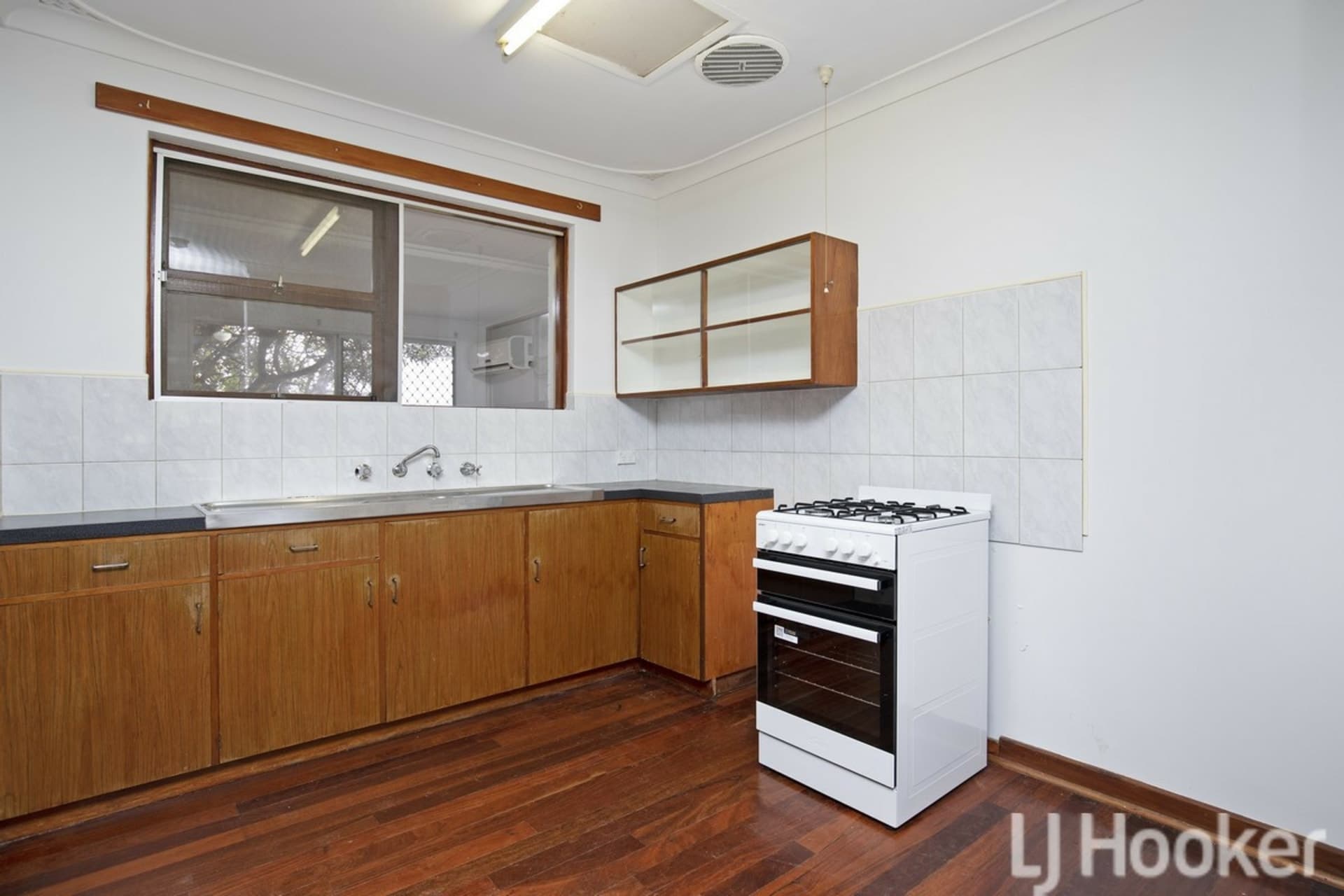 15 Leigh Street Dudley Park WA, Dudley Park - Thumbnail 6