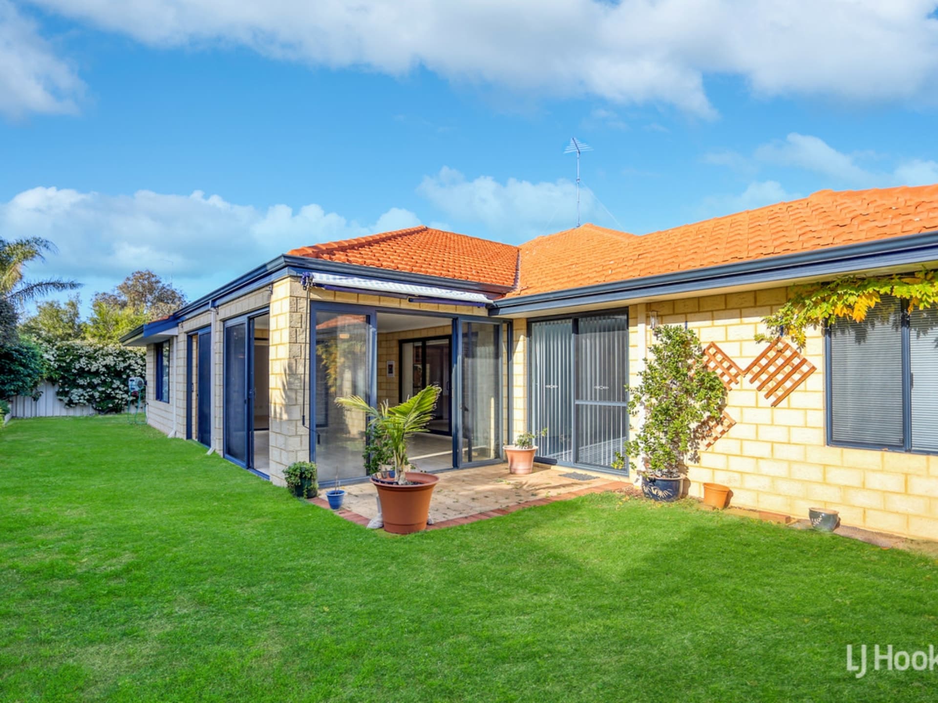 11 Premier Street Dudley Park WA, Dudley Park - Image 1