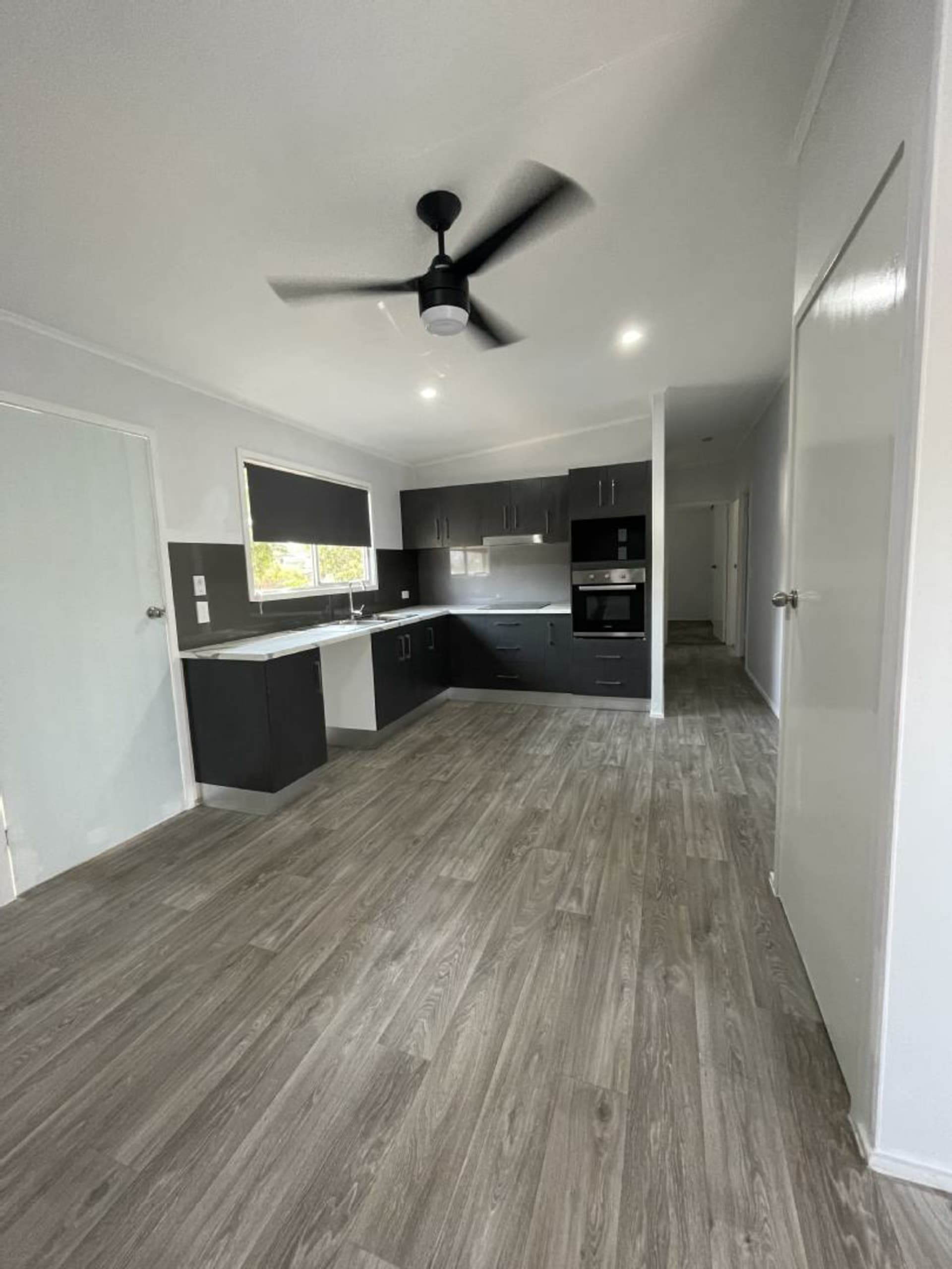 14 Beardmore Crescent Dysart QLD, Dysart - Thumbnail 2
