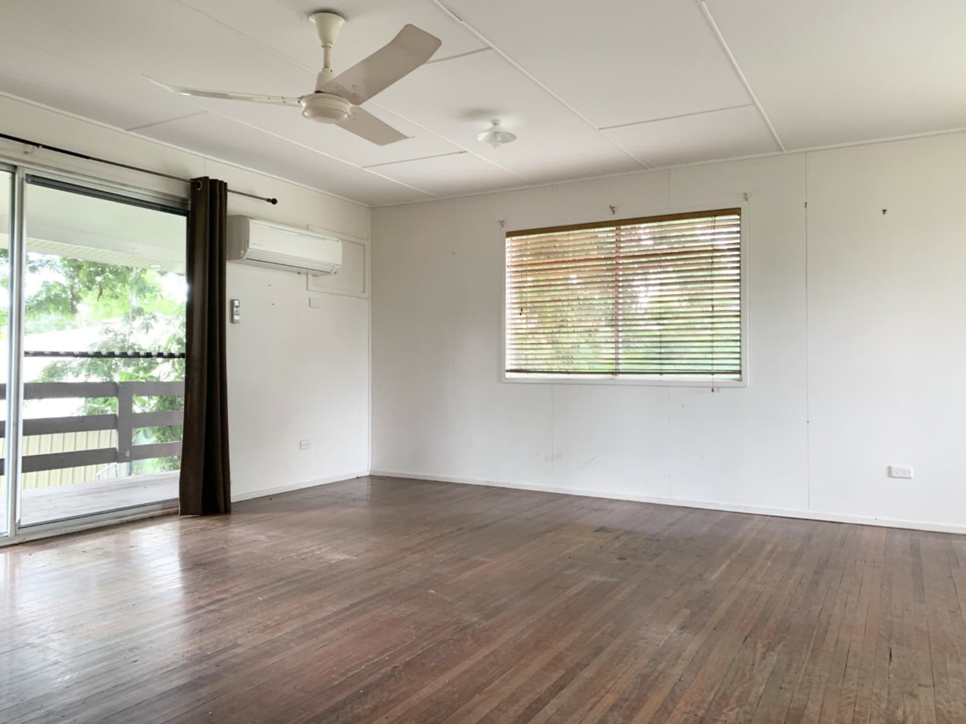 12 Gerrard Street Dysart QLD, Dysart - Thumbnail 3