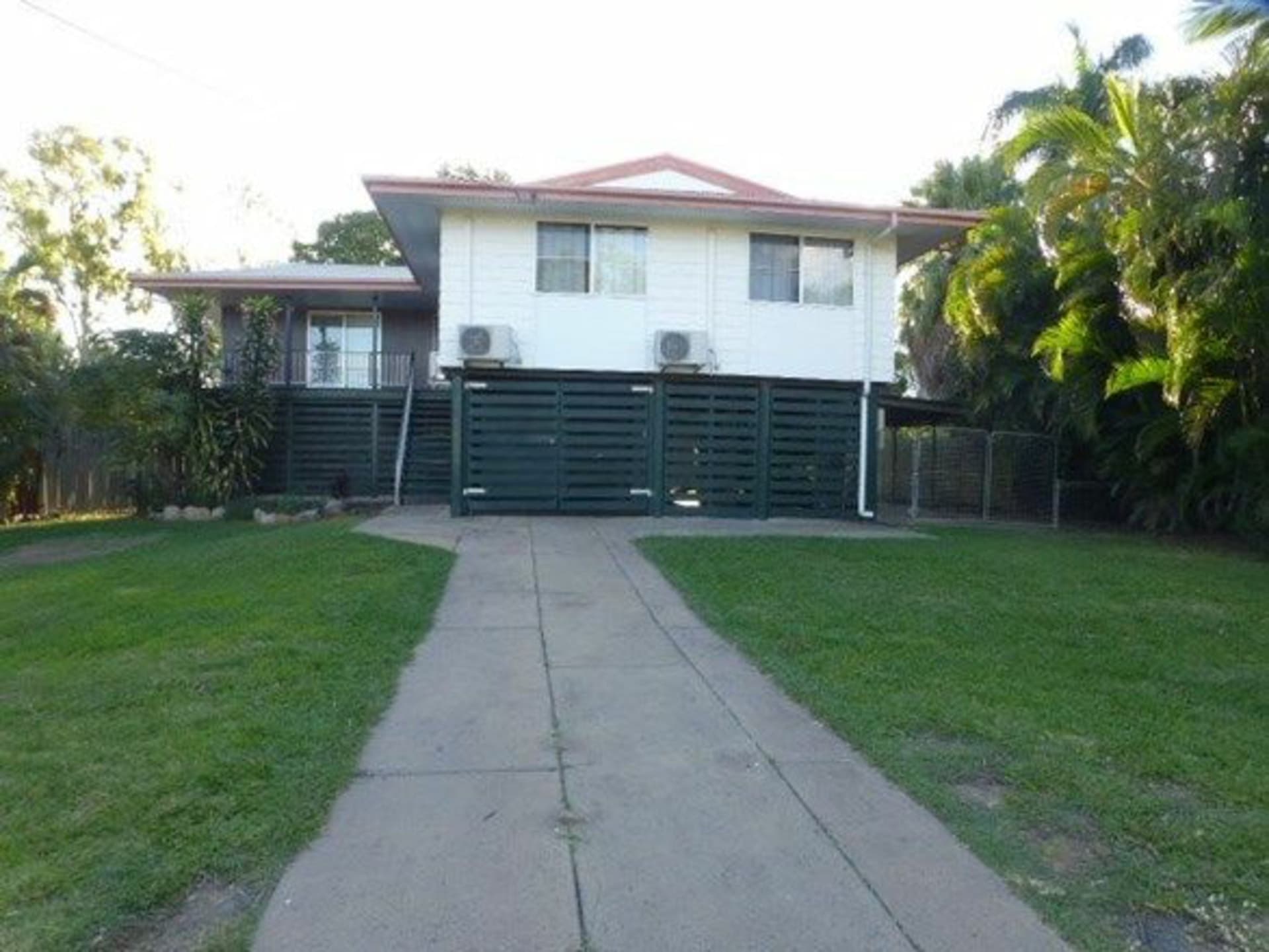 24 Winterer Crescent Dysart QLD, Dysart - Thumbnail 2