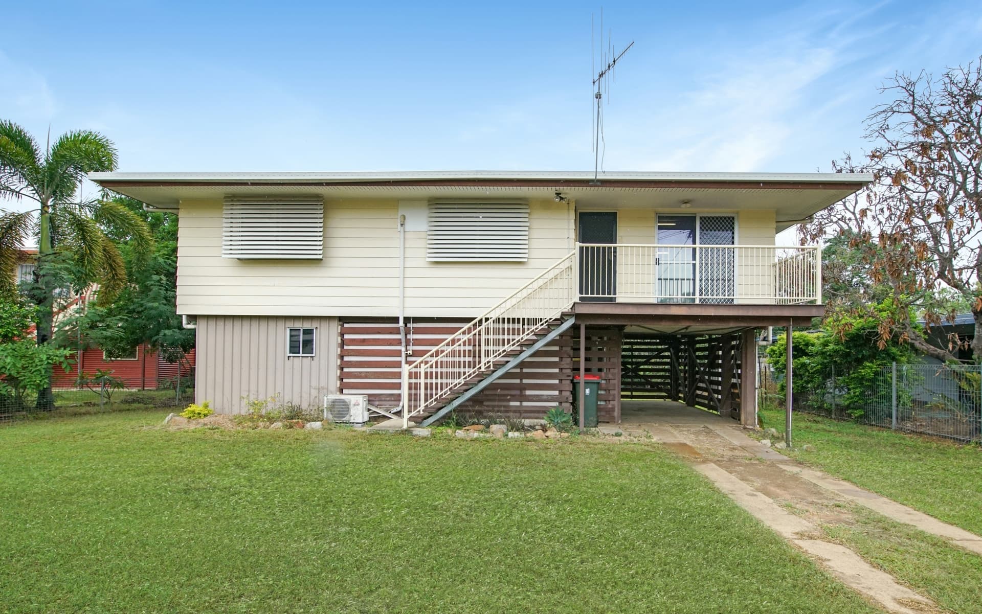 2 McMullen Court Dysart QLD, Dysart - Thumbnail 2