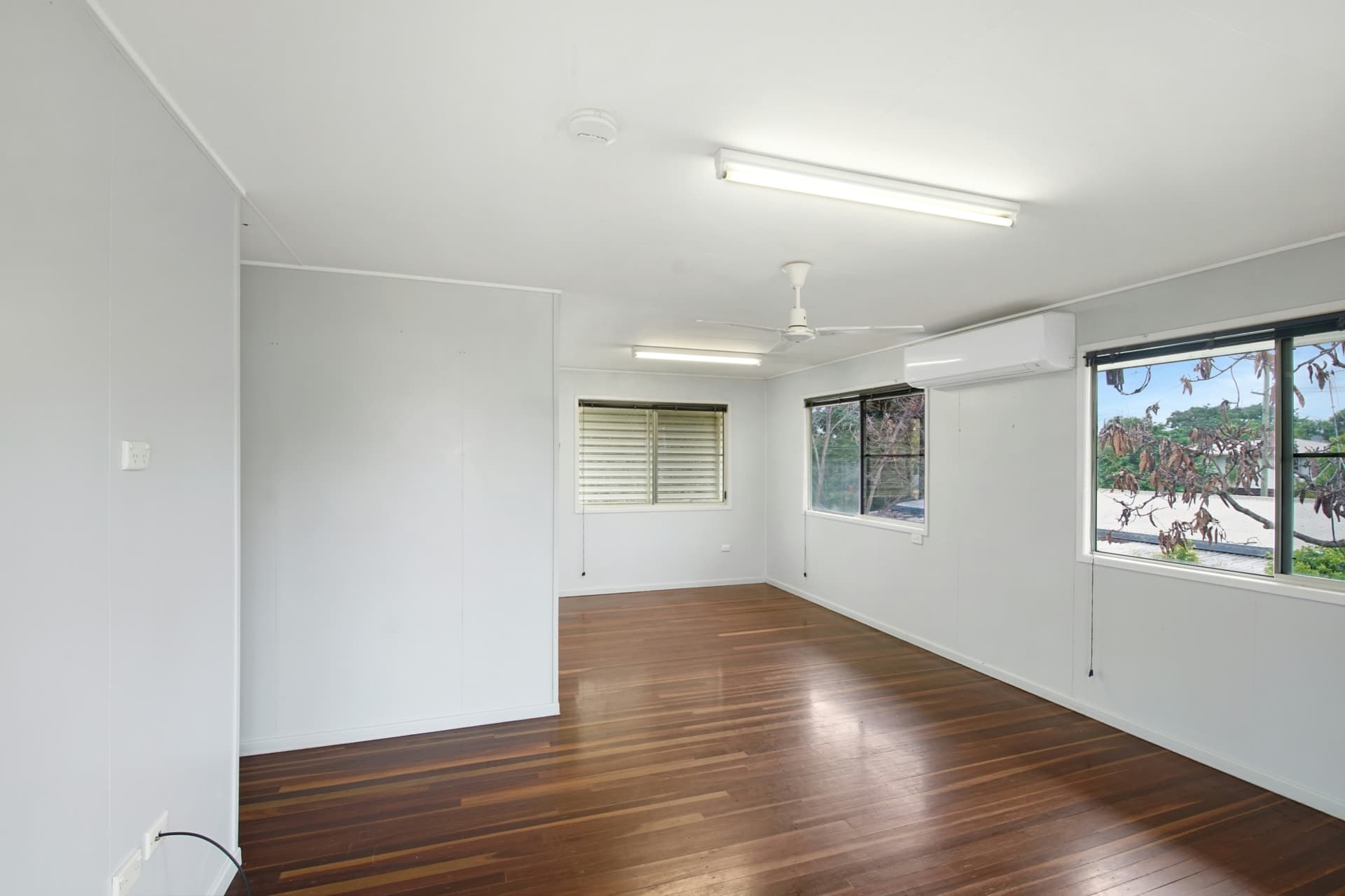 2 McMullen Court Dysart QLD, Dysart - Thumbnail 4