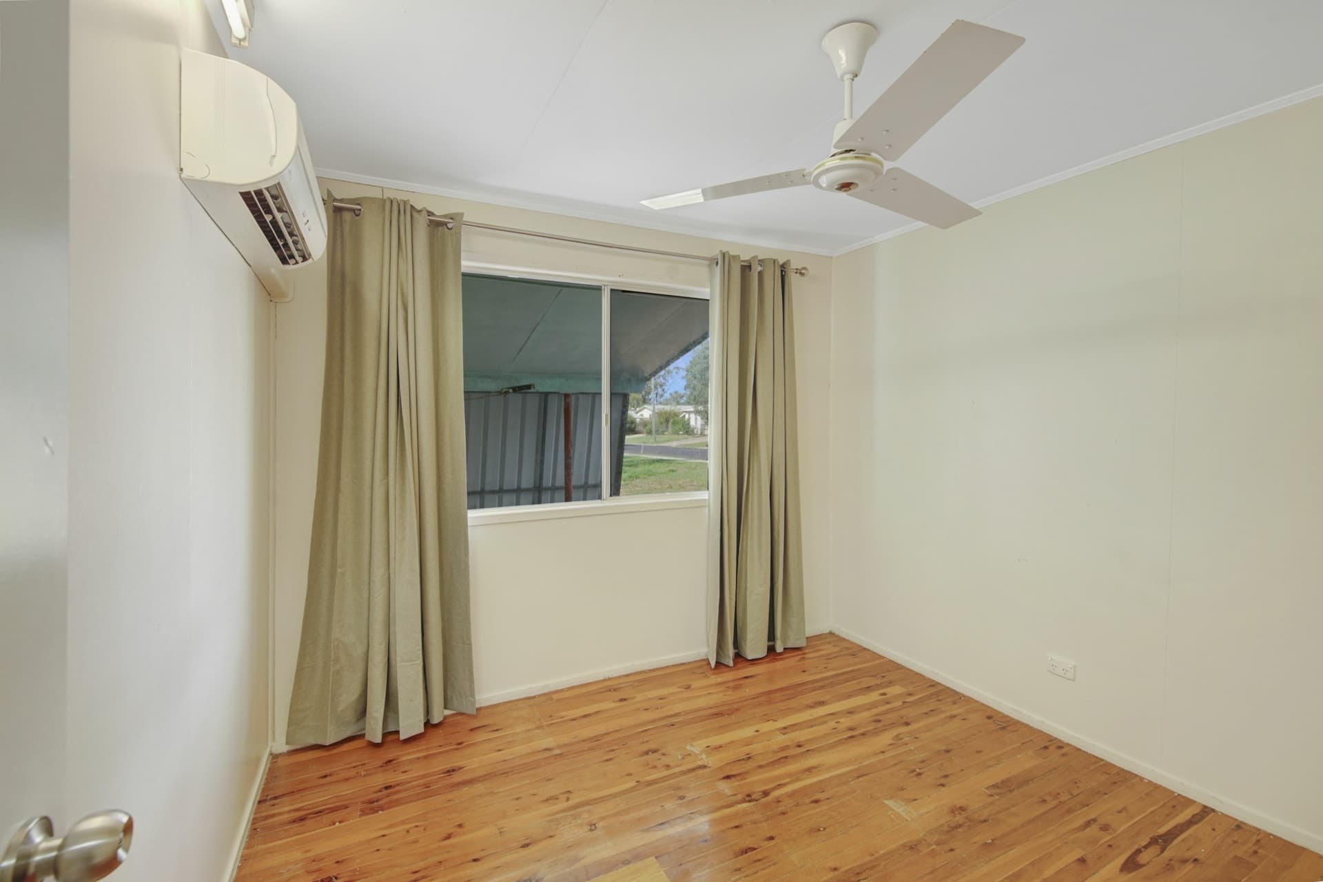 37 Hannah Crescent Dysart QLD, Dysart - Thumbnail 7