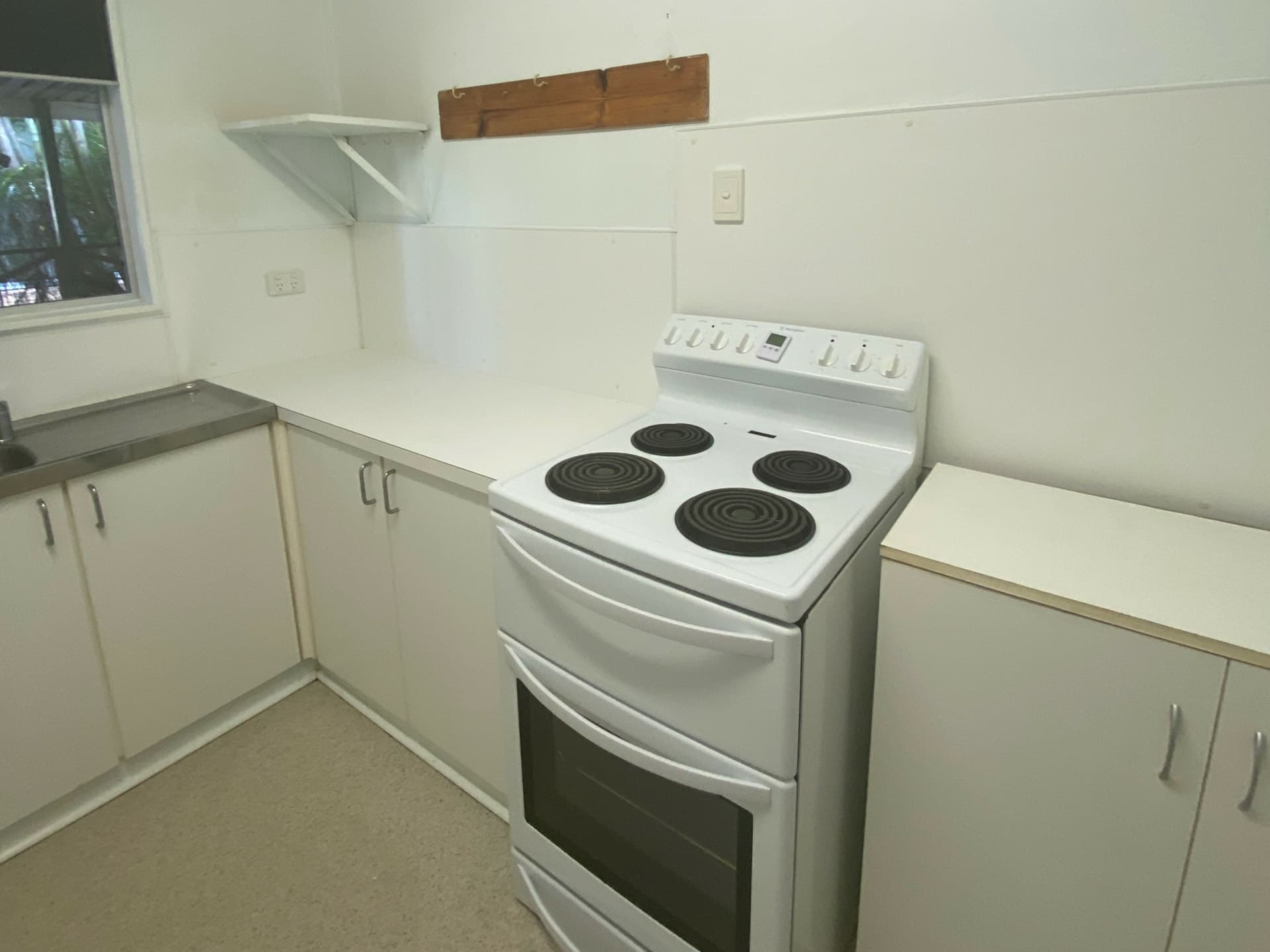 43 Hannah Crescent Dysart QLD, Dysart - Thumbnail 3