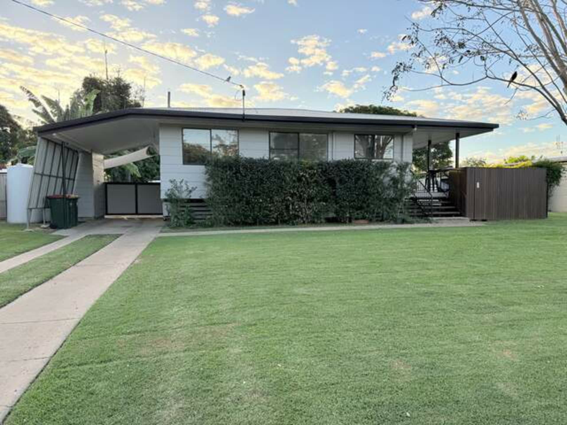 16 Mccartney Street Dysart QLD, Dysart - Thumbnail 2