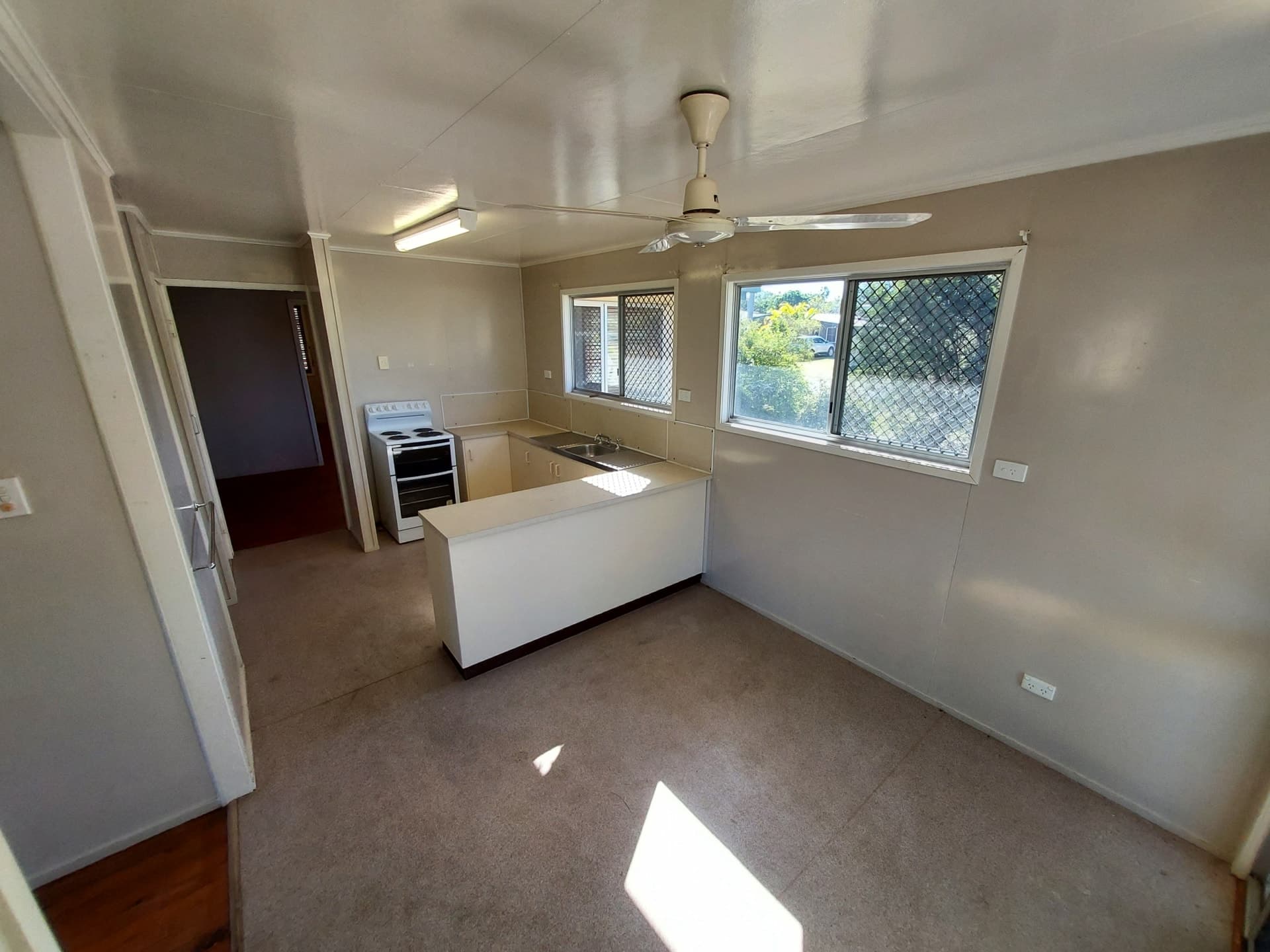 3 Perry Street Dysart QLD, Dysart - Thumbnail 3