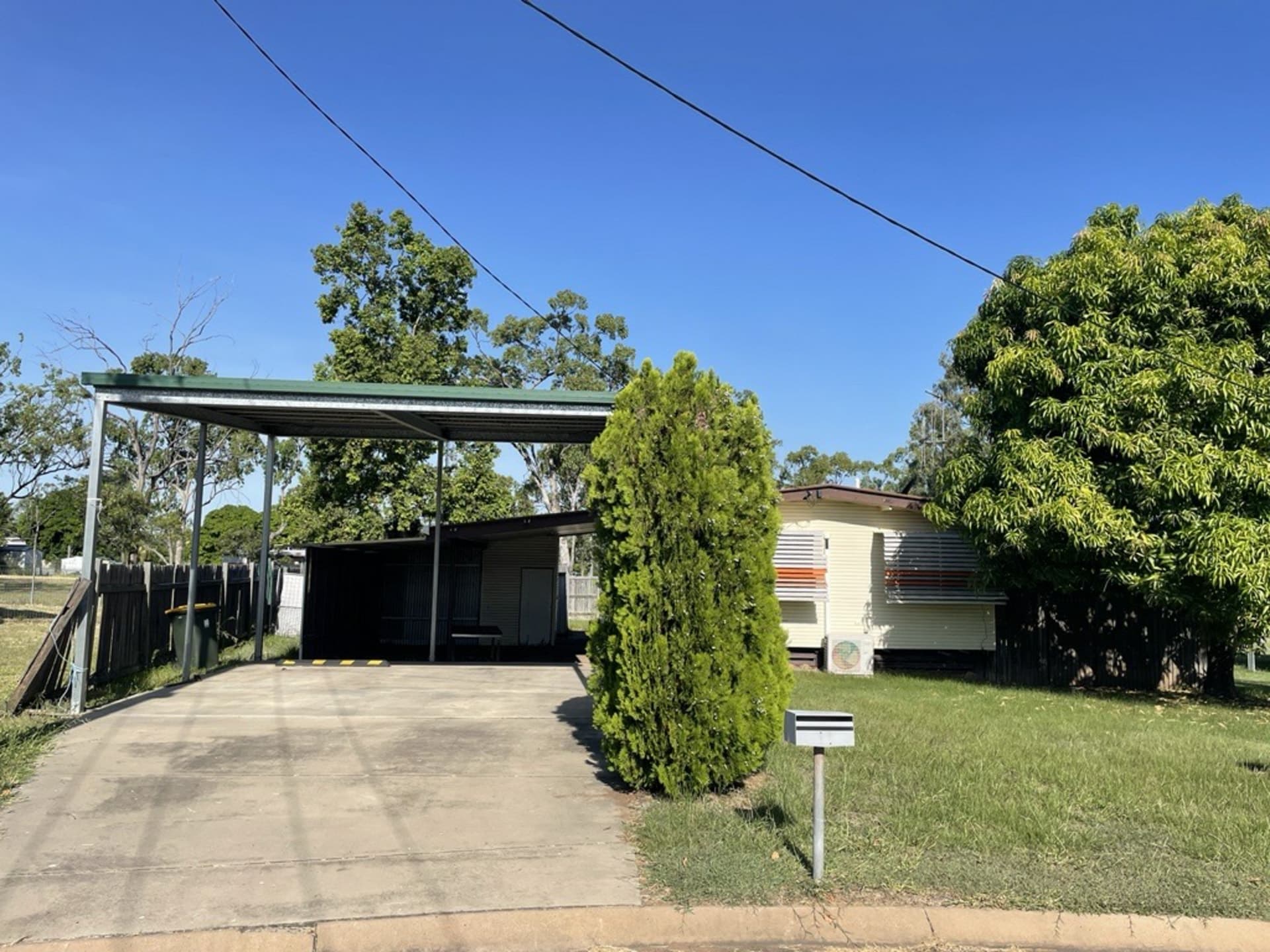 11 Bellarine Ct Dysart QLD, Dysart - Thumbnail 2