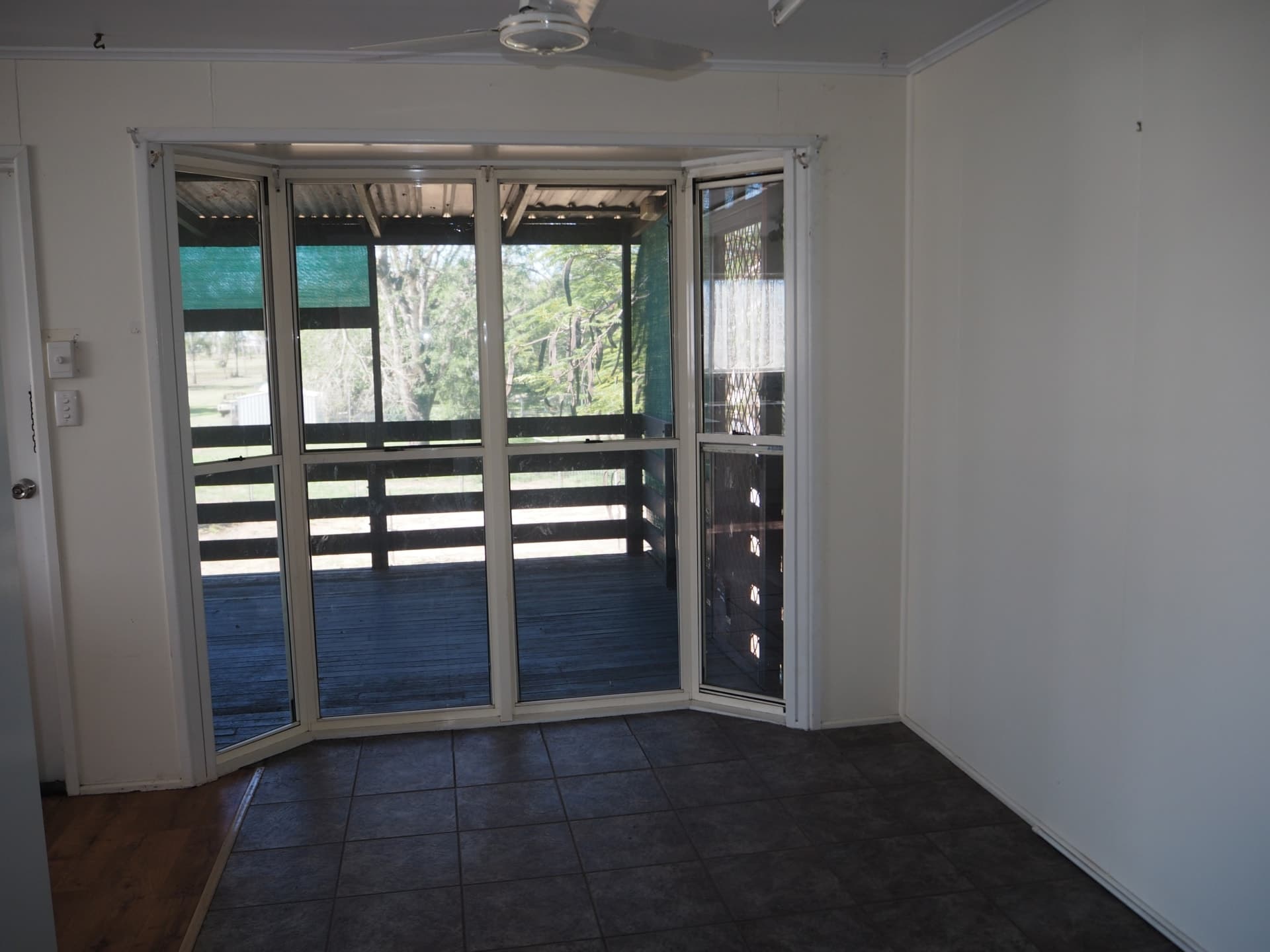 75 Beardmore Cres Dysart QLD, Dysart - Thumbnail 5