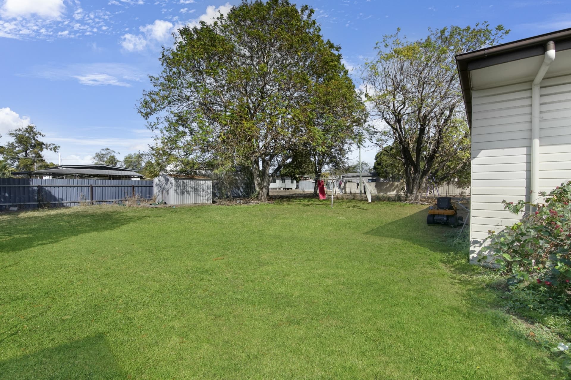 14 Middle Crescent Dysart QLD, Dysart - Thumbnail 3