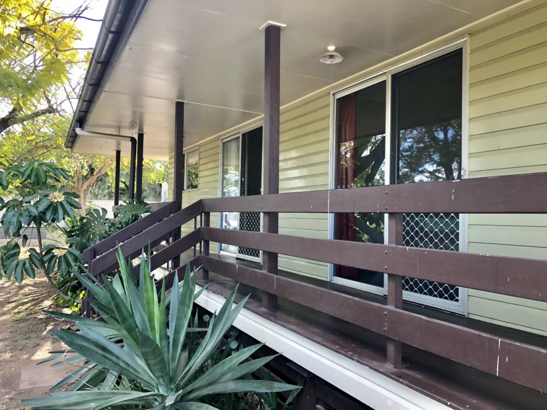 14 Middle Crescent Dysart QLD, Dysart - Thumbnail 5