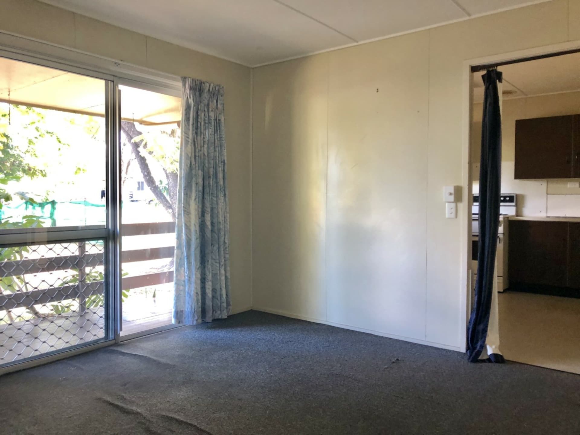 14 Middle Crescent Dysart QLD, Dysart - Thumbnail 8