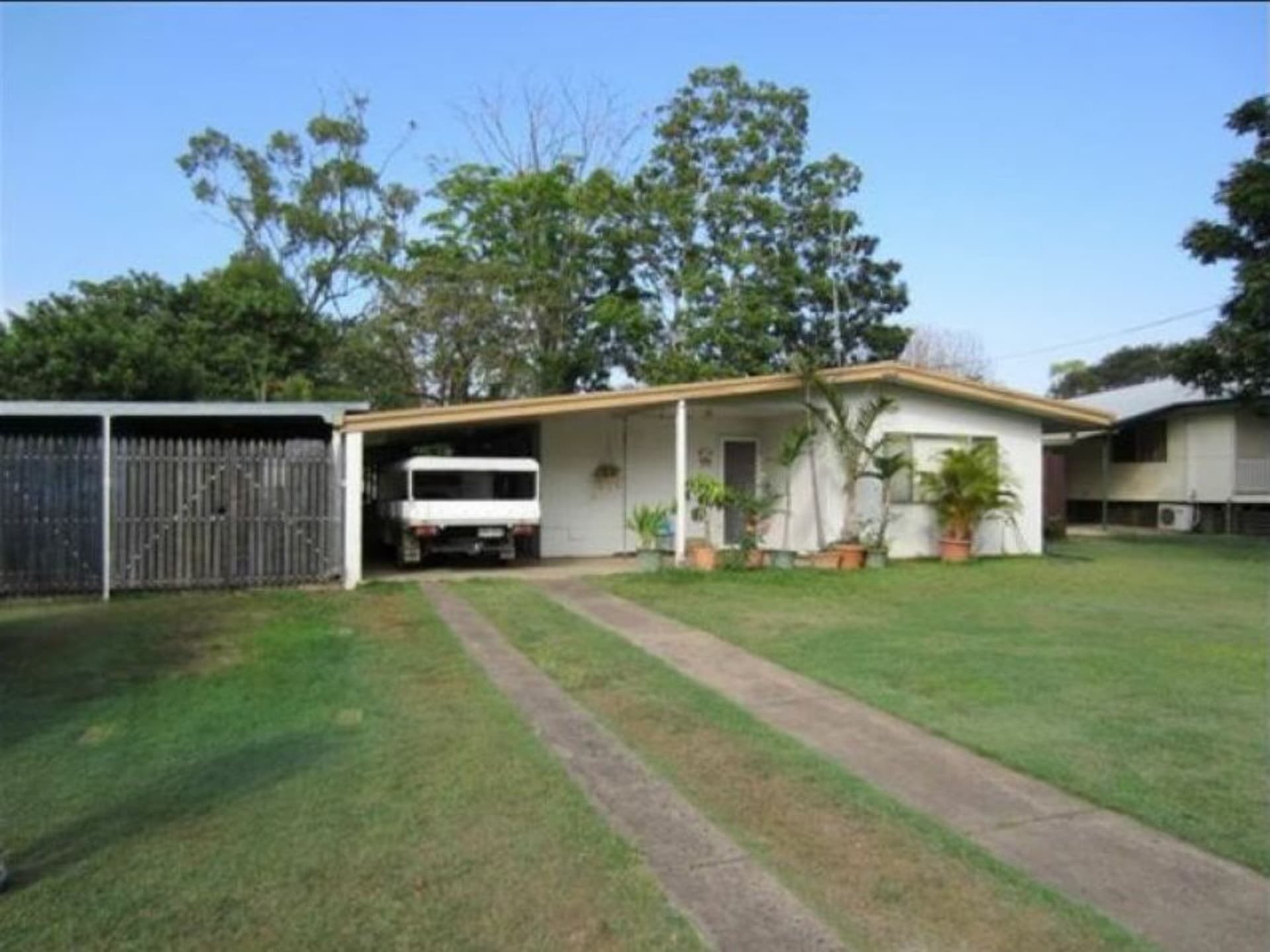 50 Beardmore Cres Dysart QLD, Dysart - Thumbnail 2