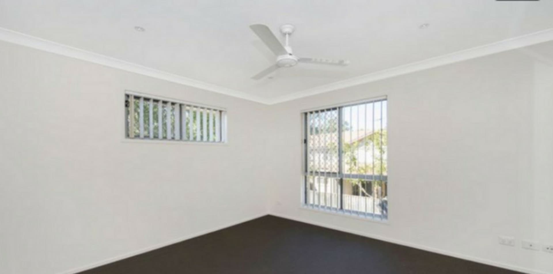 17/19, Eagleby - Image 1