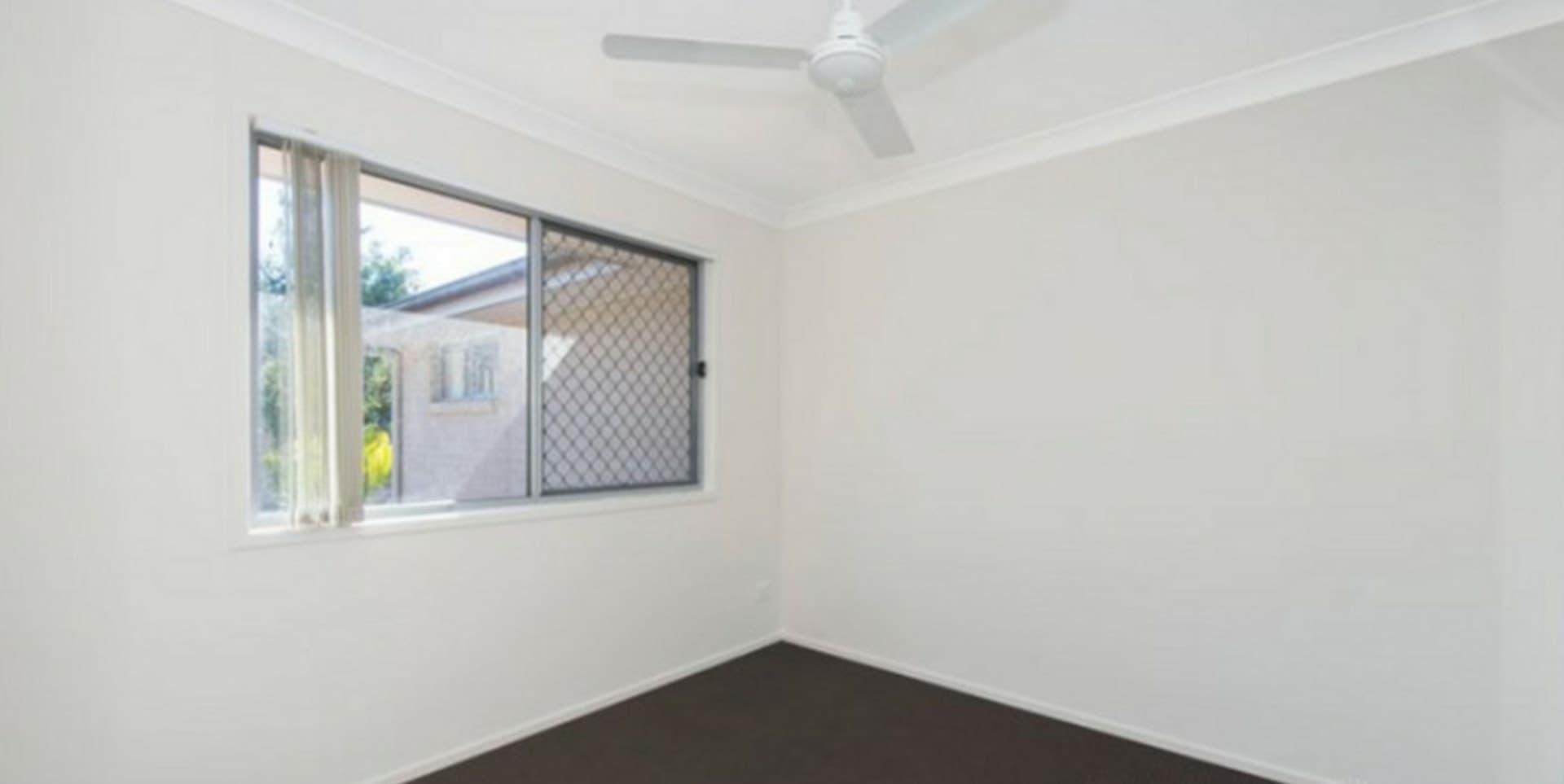 17/19, Eagleby - Thumbnail 8