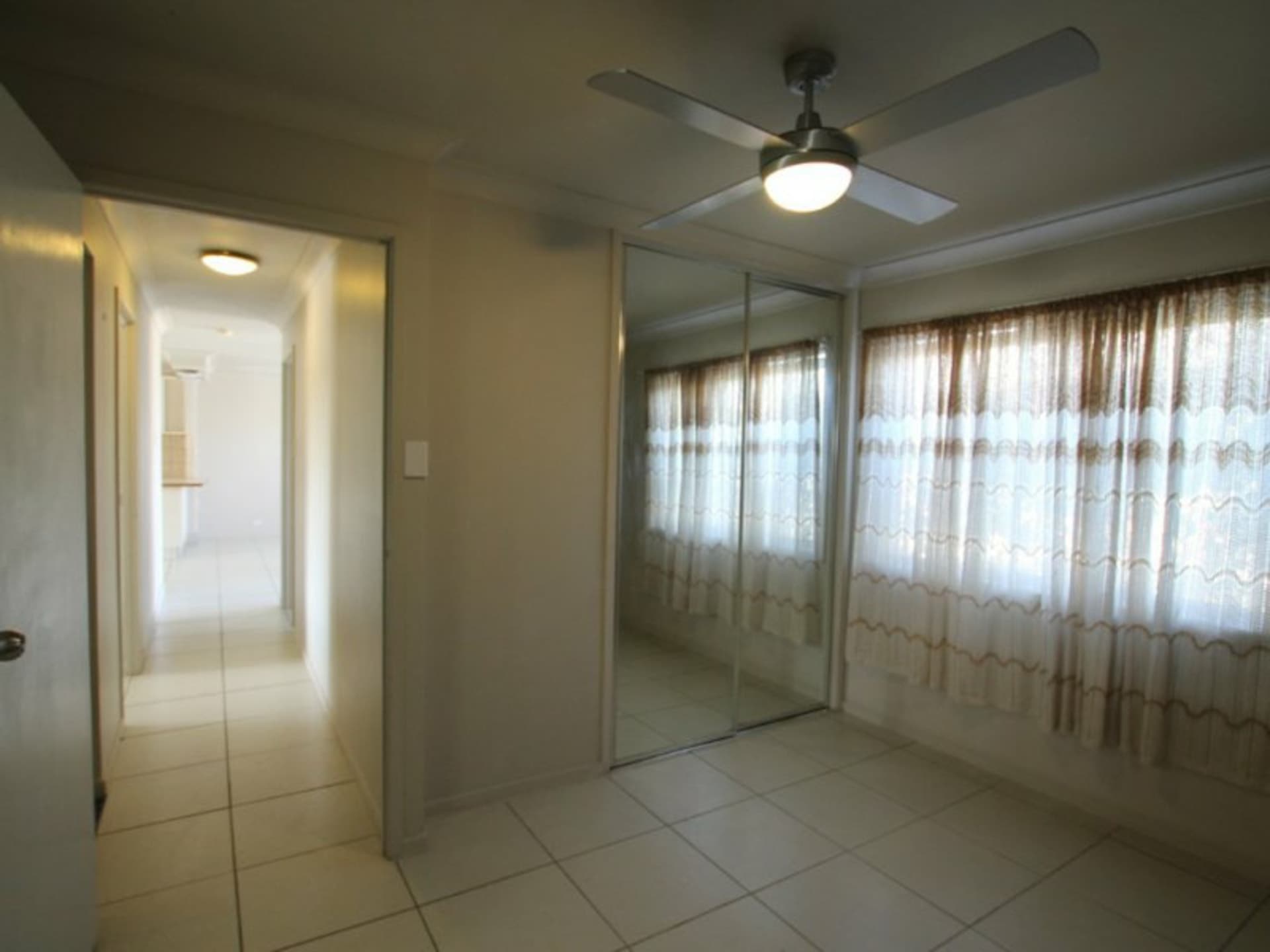 15 Balmoral Street Eagleby QLD, Eagleby - Thumbnail 5