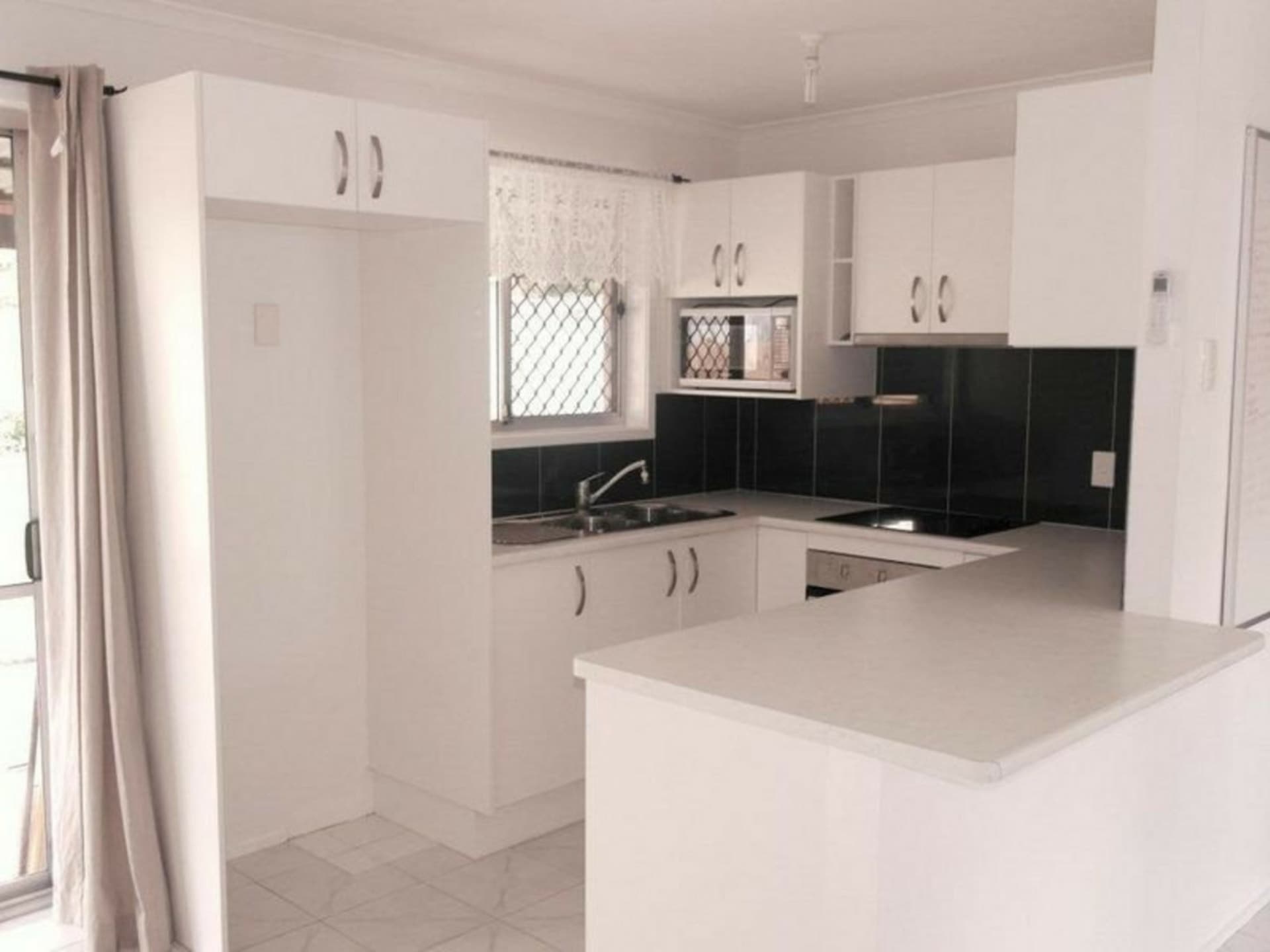 52 Rinto Drive Eagleby QLD, Eagleby - Thumbnail 2