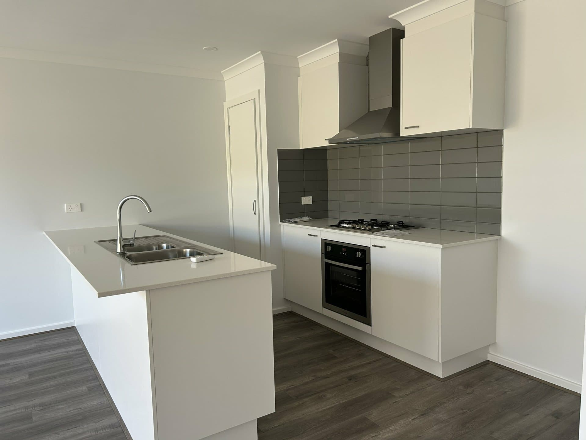 2/19A Macrae Street East Bairnsdale VIC, East Bairnsdale - Thumbnail 2
