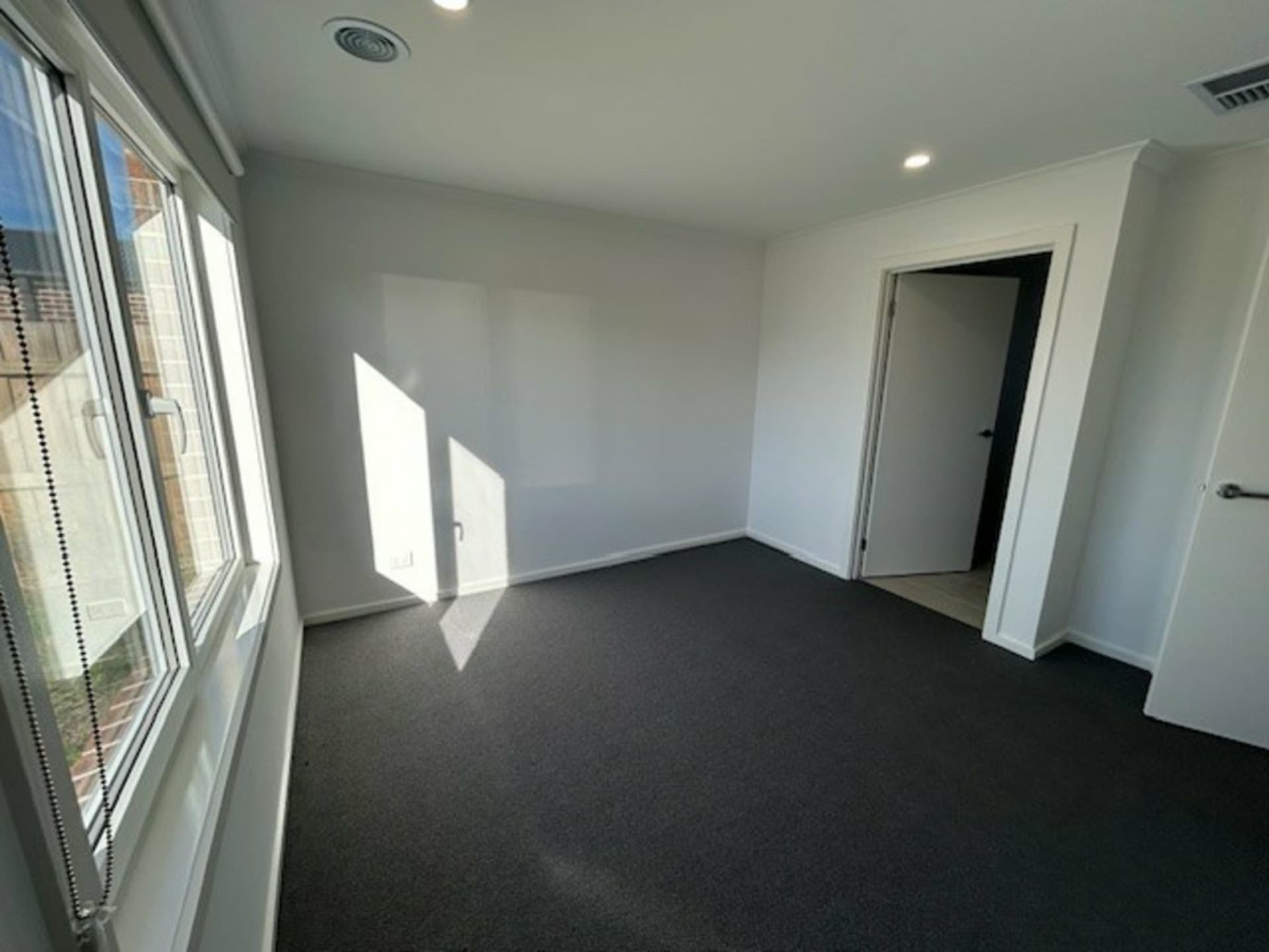 12 Nielsen Way East Bairnsdale VIC, East Bairnsdale - Thumbnail 3