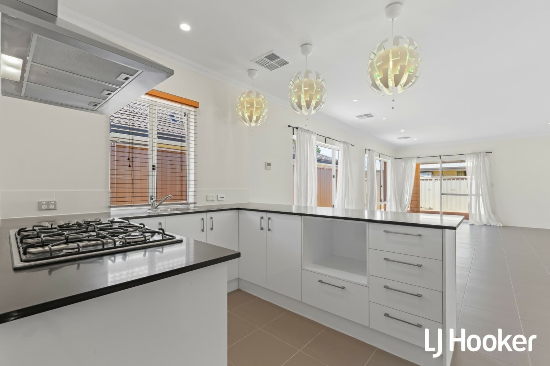42 Sittella Gdns East Cannington WA, East Cannington - Thumbnail 6
