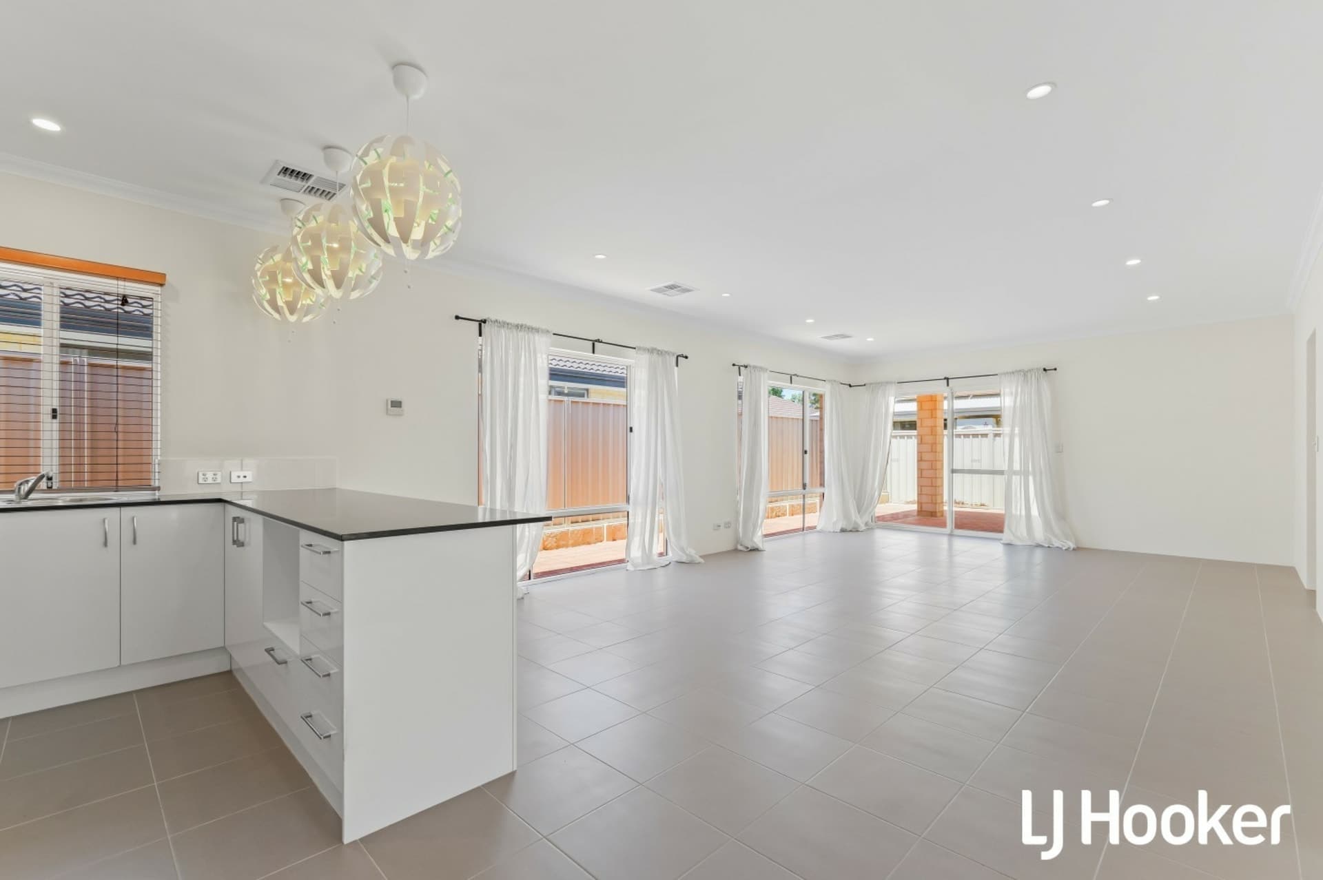 42 Sittella Gdns East Cannington WA, East Cannington - Thumbnail 7