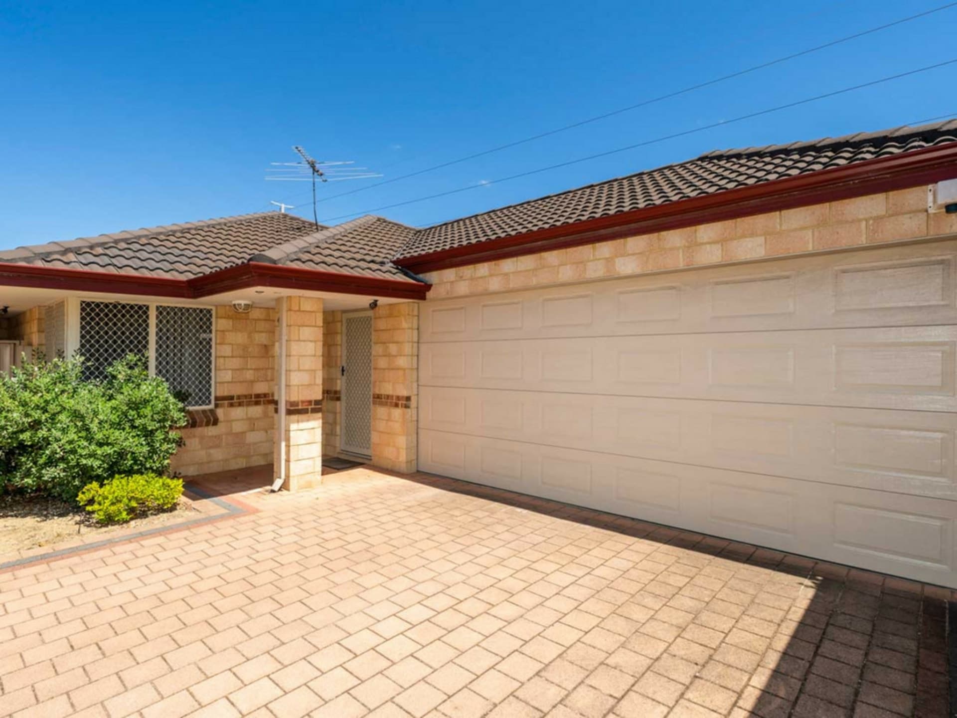 4/5 Henry Street East Cannington WA, East Cannington - Image 1