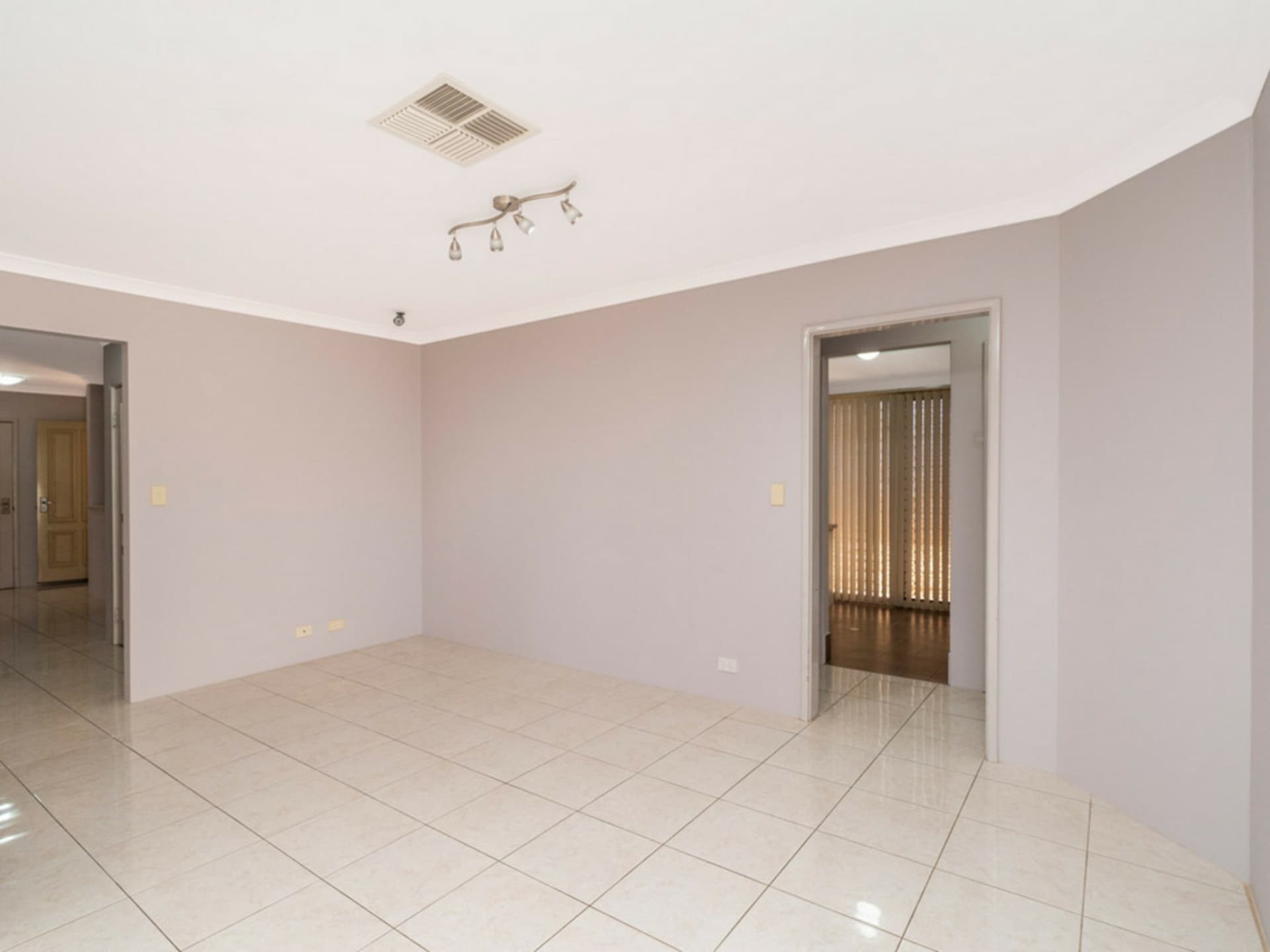 4/5 Henry Street East Cannington WA, East Cannington - Thumbnail 7