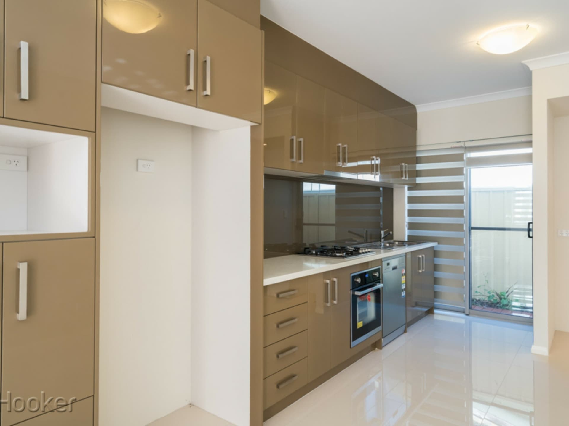2/9 Henry Street East Cannington WA, East Cannington - Thumbnail 8