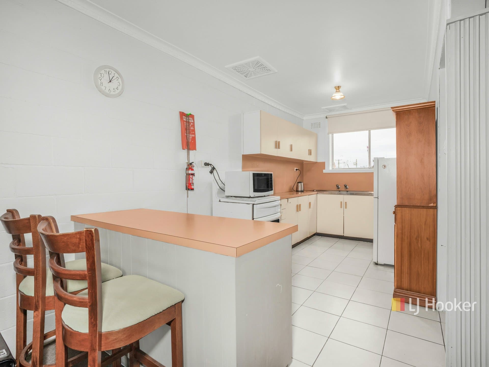 Unit 3/33 John Street, East Devonport, East Devonport - Thumbnail 2
