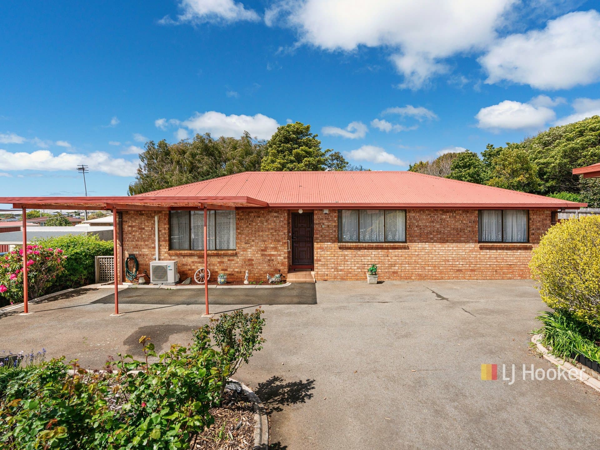 Unit 2/135 Mary Street, East Devonport, East Devonport - Thumbnail 2