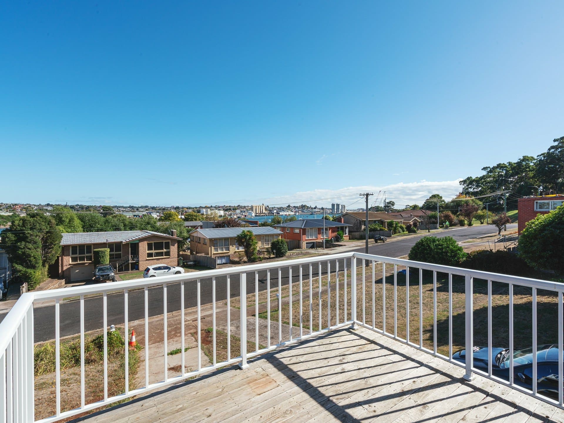12 Riverview Avenue East Devonport TAS, East Devonport - Thumbnail 4