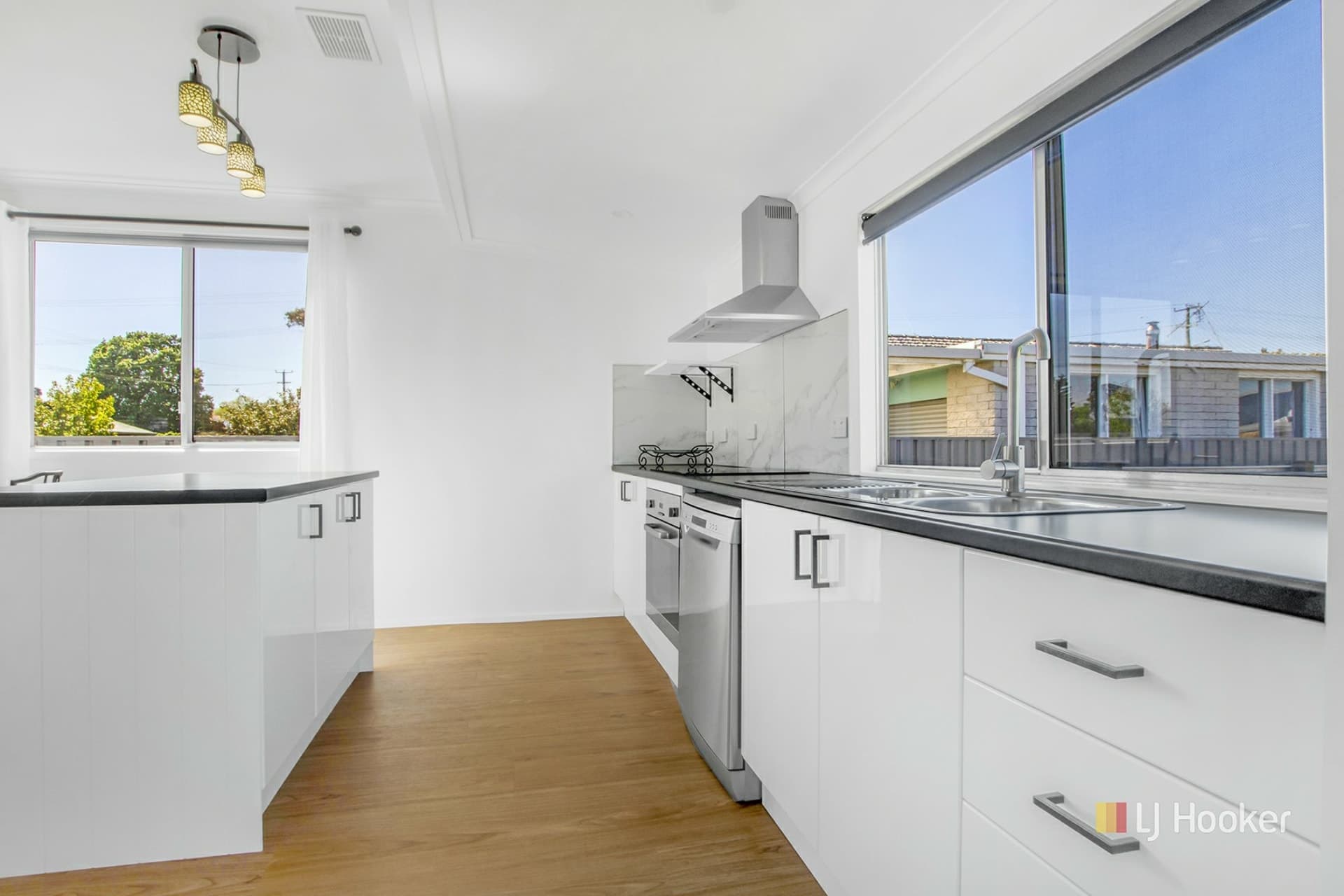 8 Drew Street East Devonport TAS, East Devonport - Thumbnail 2