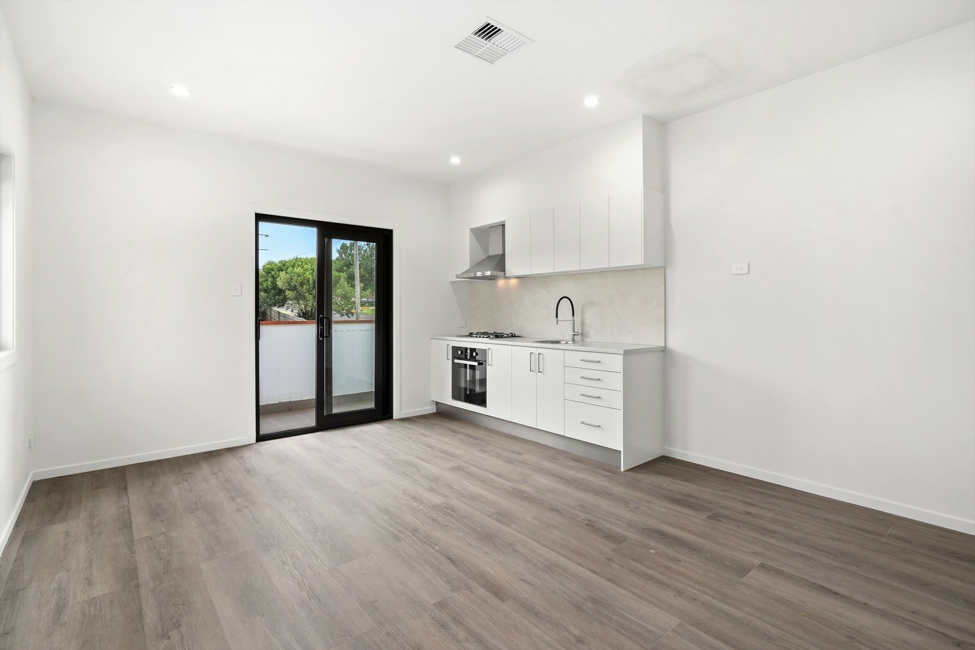 1/46 George Street East Gosford NSW, East Gosford - Thumbnail 2