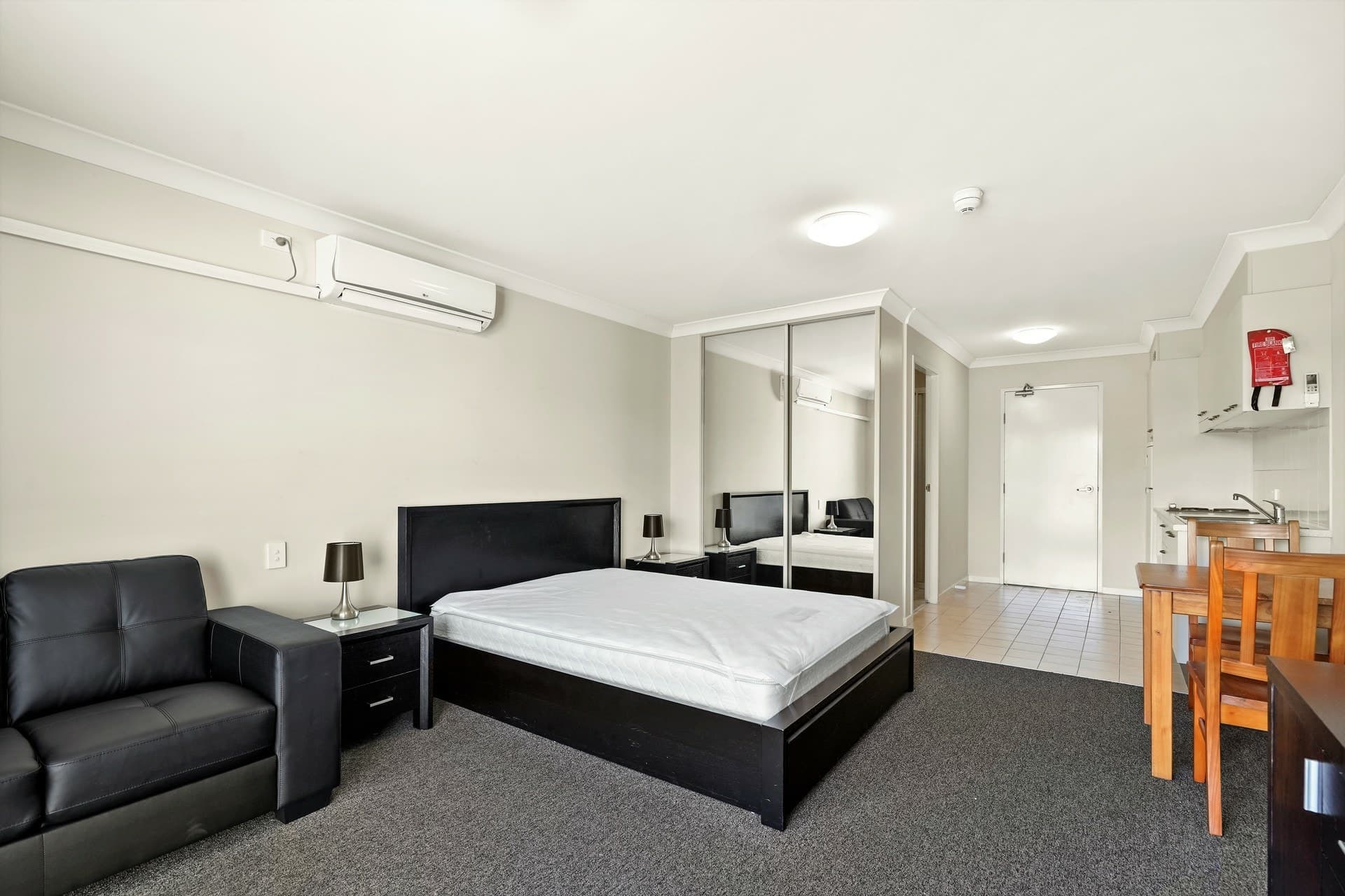 9/65B Webb Street East Gosford NSW, East Gosford - Thumbnail 3