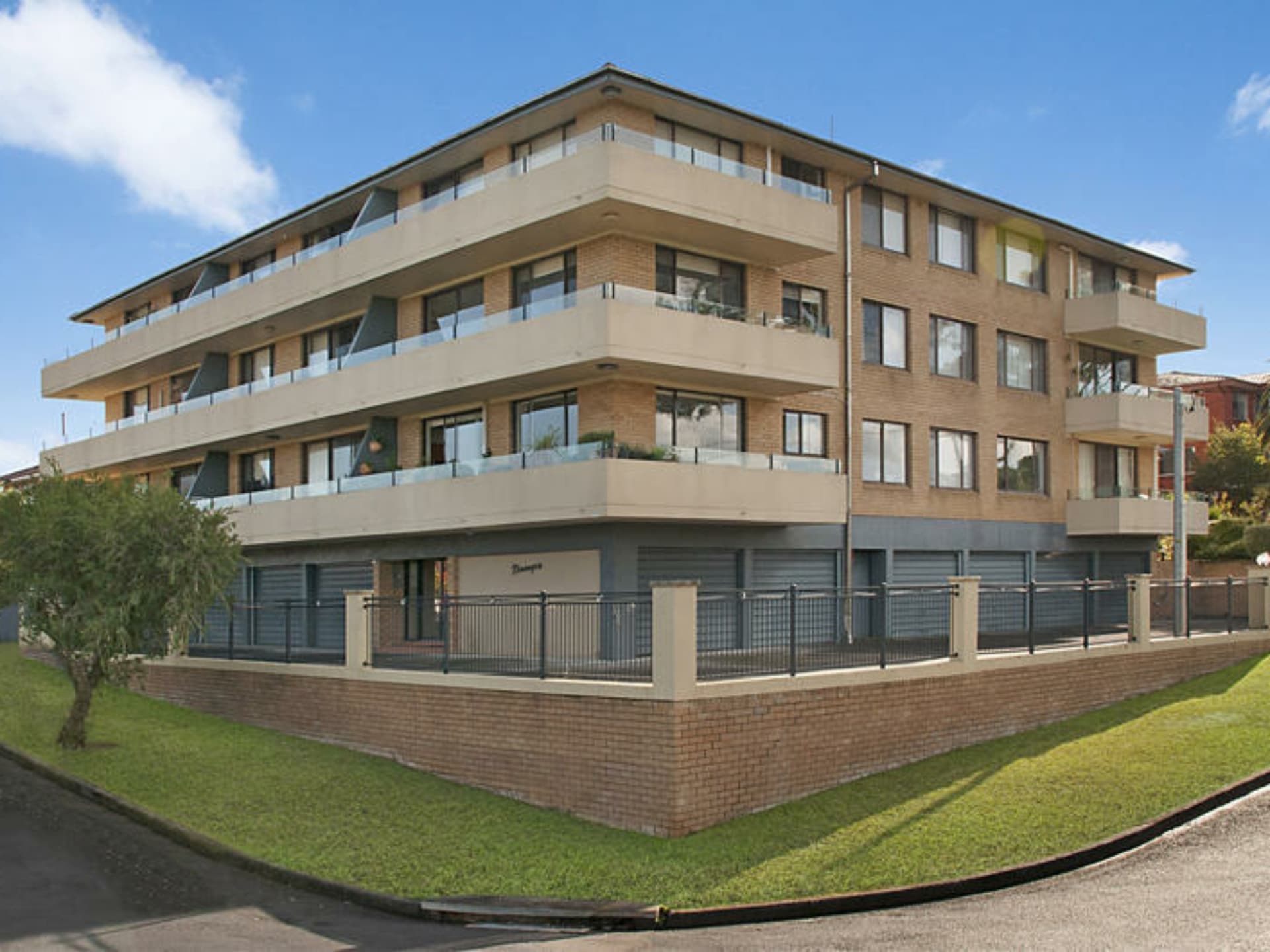 10/1 Webb Street East Gosford NSW, East Gosford - Image 1