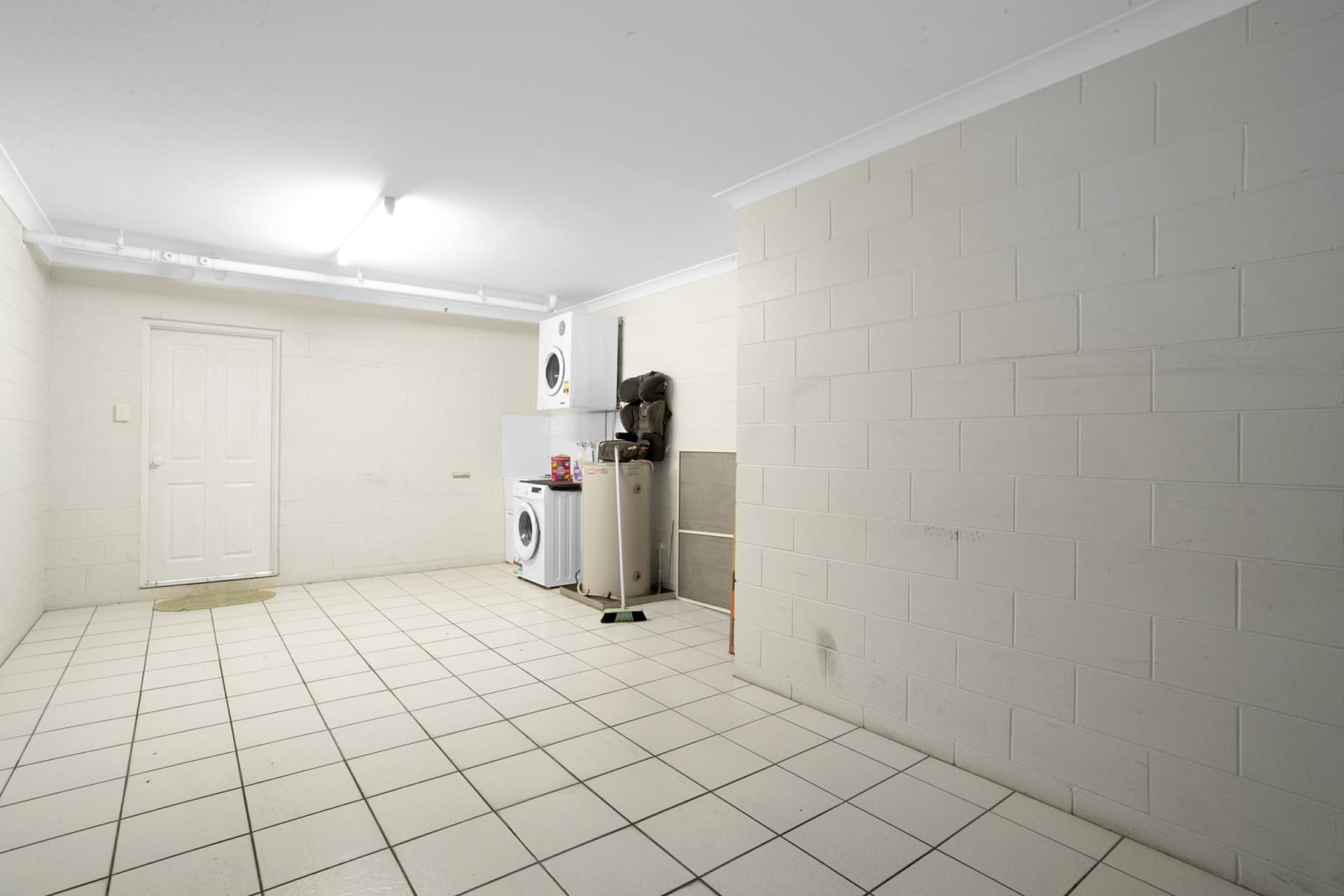 1/11 Bridge Road East Mackay QLD, East Mackay - Image 1