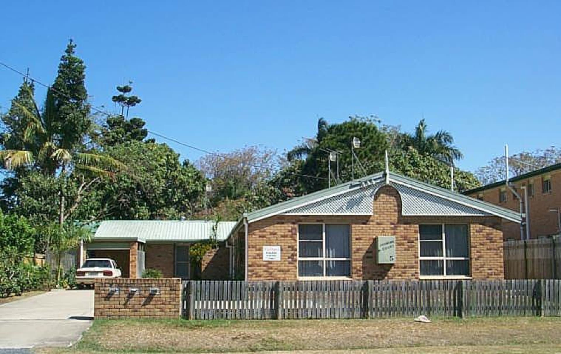 2/5 Park Street East Mackay QLD, East Mackay - Thumbnail 2