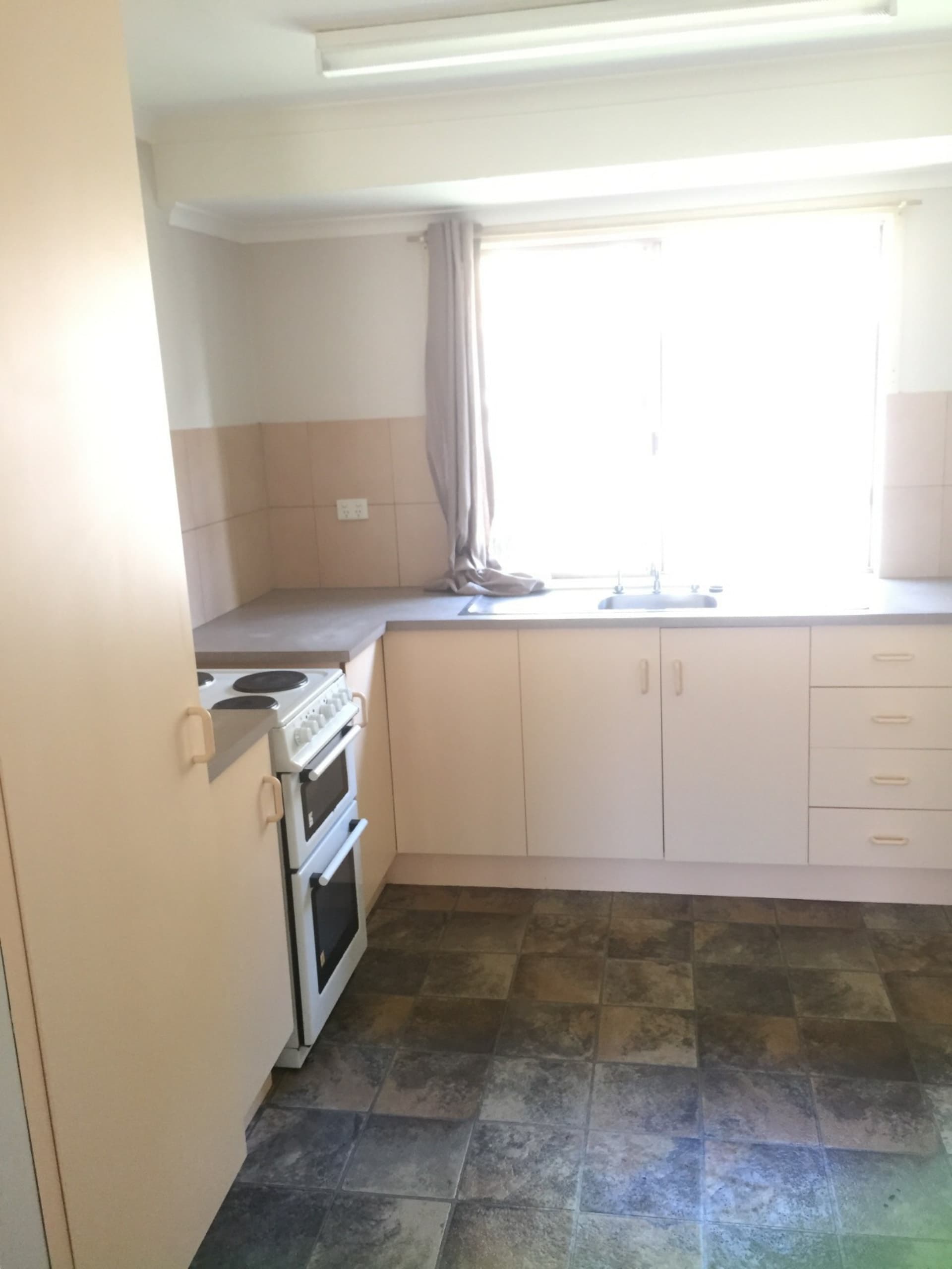 2/5 Park Street East Mackay QLD, East Mackay - Thumbnail 4
