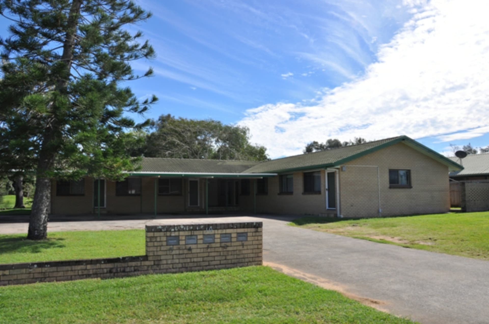4/10 Creal Street East Mackay QLD, East Mackay - Image 1