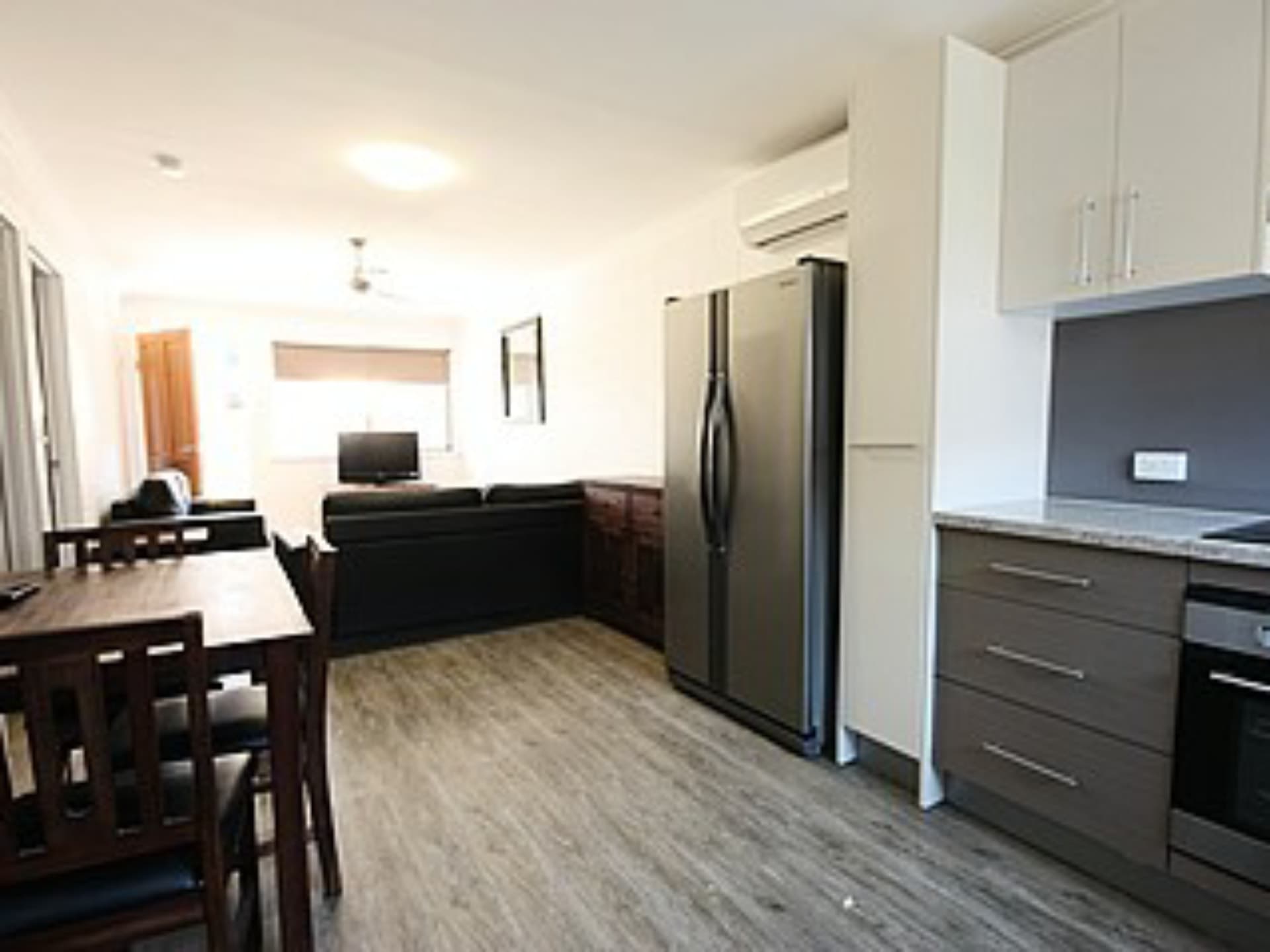 1/10 East Gordon Street East Mackay QLD, East Mackay - Image 1