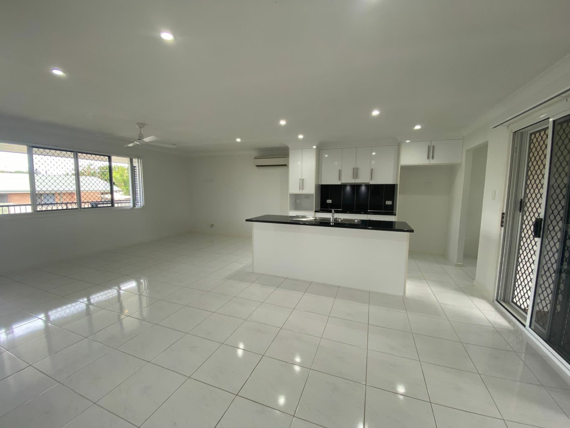 18 Kate Street East Mackay QLD, East Mackay - Thumbnail 3