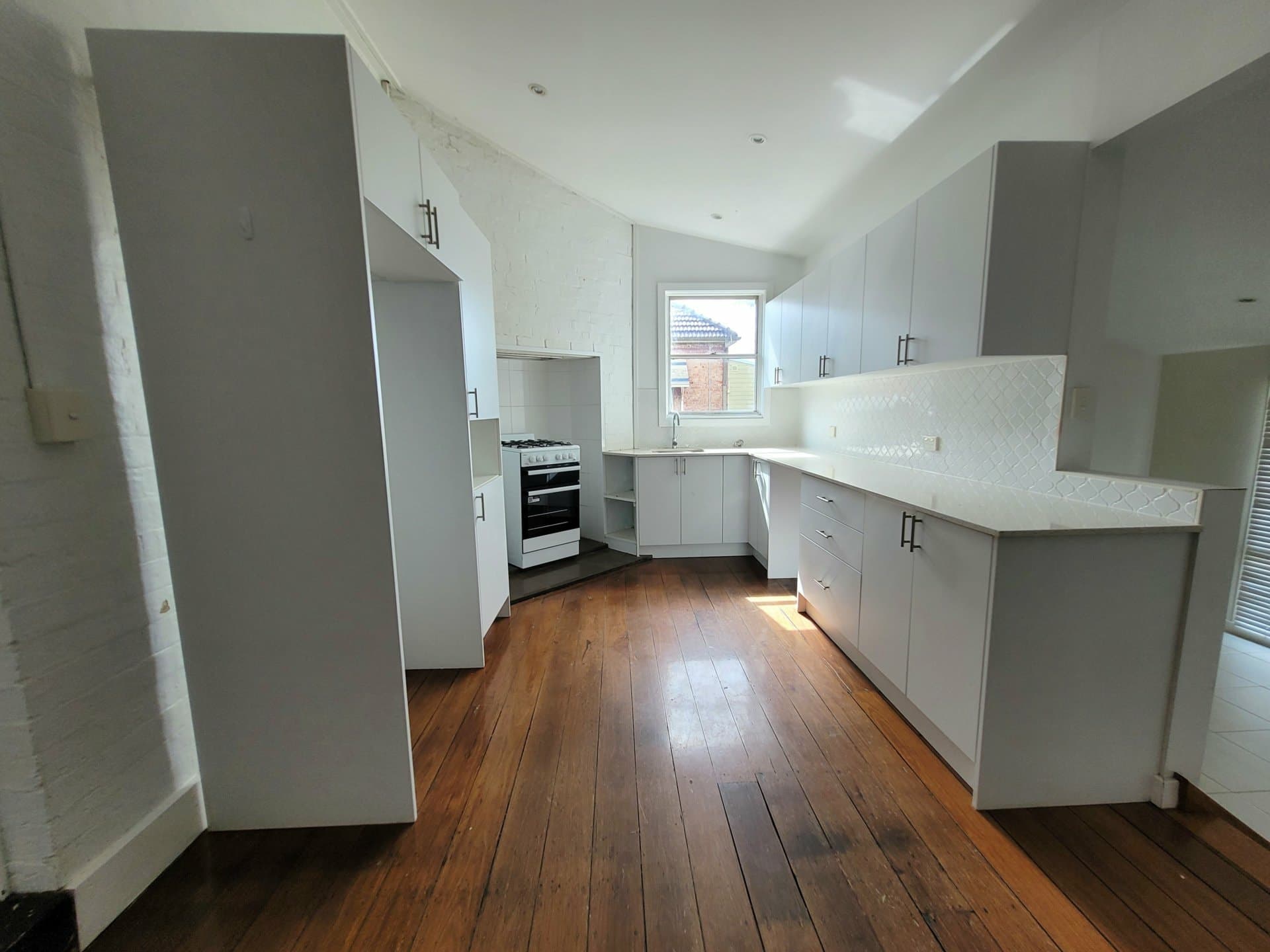 17 Raymond Terrace Road East Maitland NSW, East Maitland - Thumbnail 2