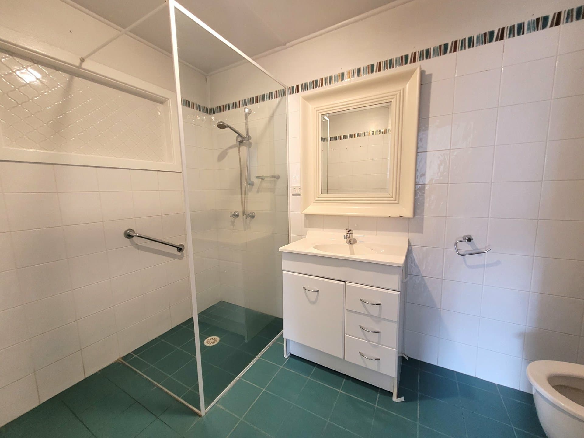 17 Raymond Terrace Road East Maitland NSW, East Maitland - Thumbnail 6
