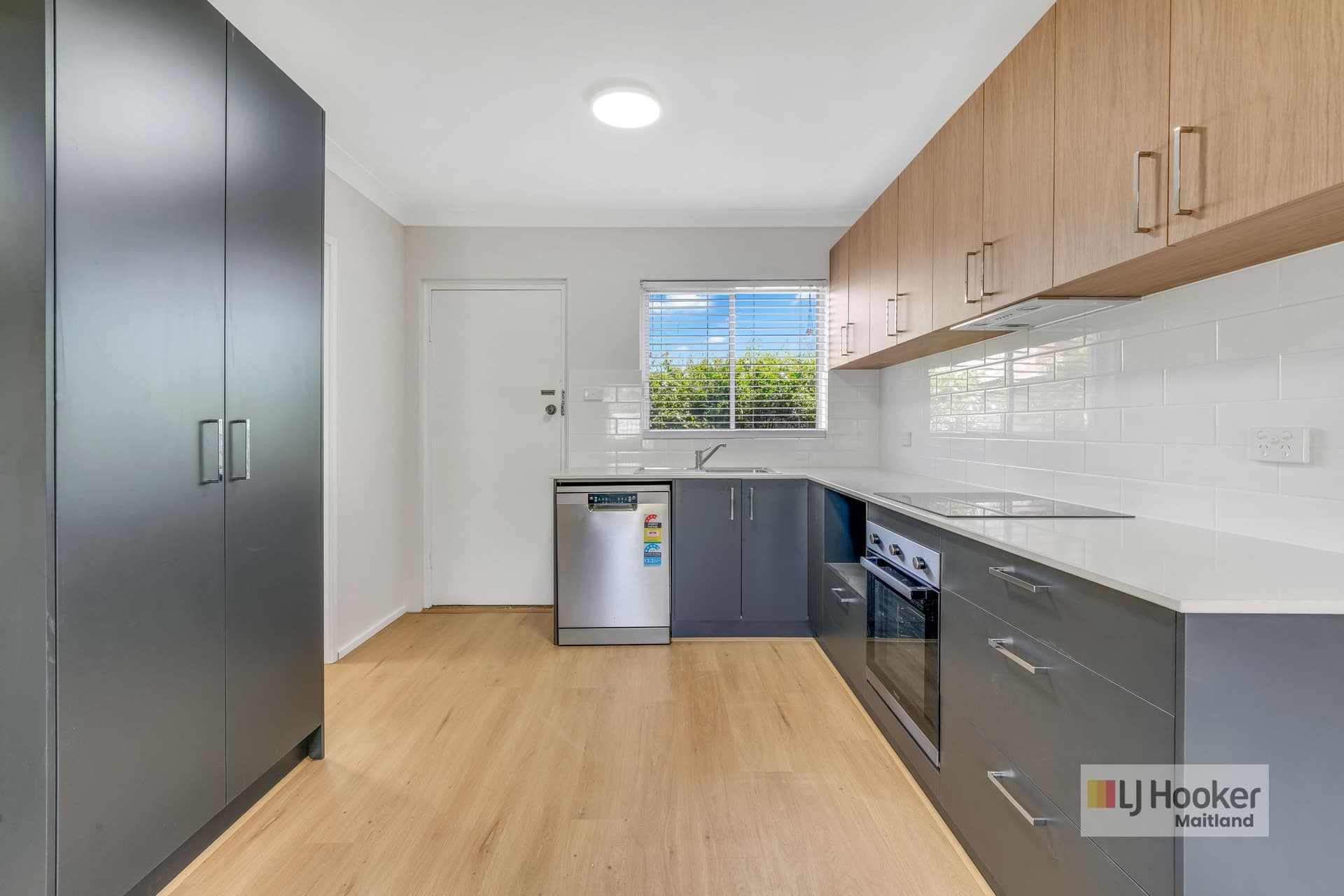 2/57 George Street East Maitland NSW, East Maitland - Thumbnail 3