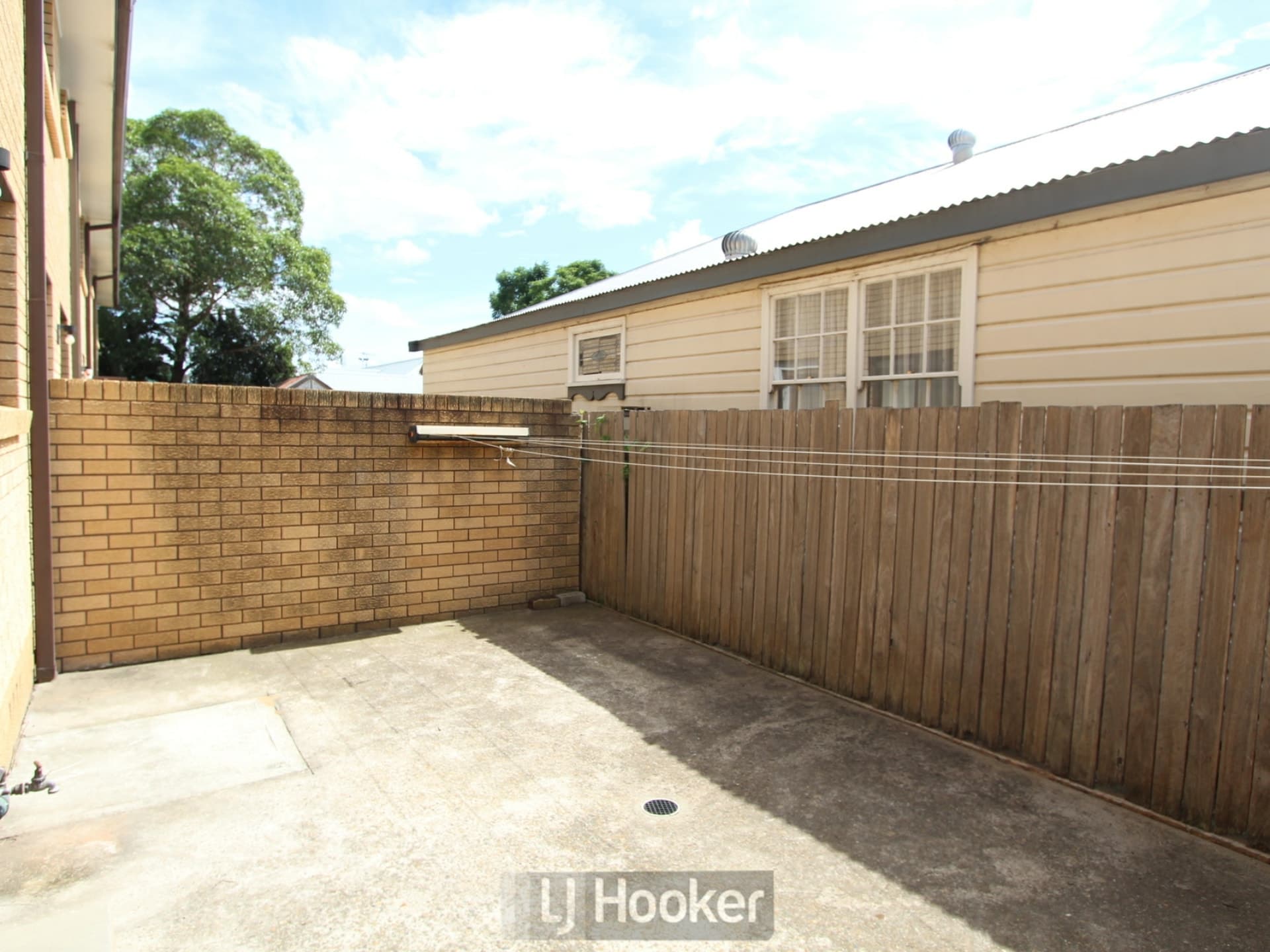 2/31 William Street East Maitland NSW, East Maitland - Image 1