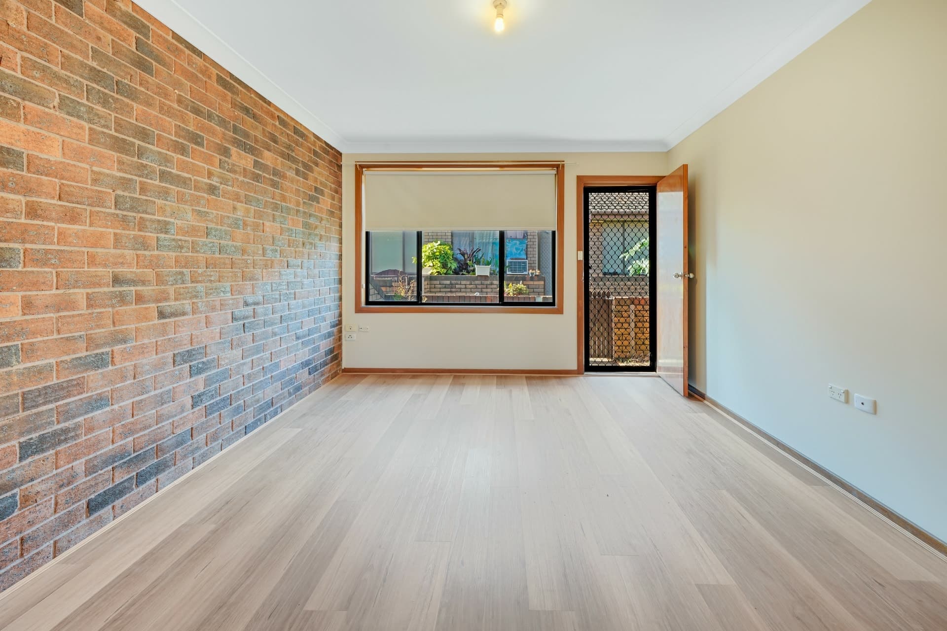 2/11 Waller Street East Maitland NSW, East Maitland - Thumbnail 3