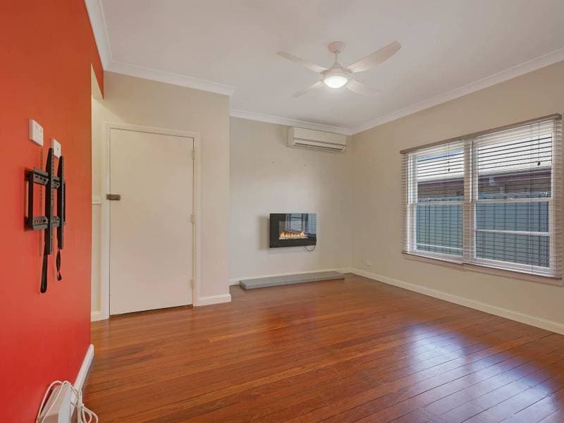 215 George Street East Maitland NSW, East Maitland - Thumbnail 4