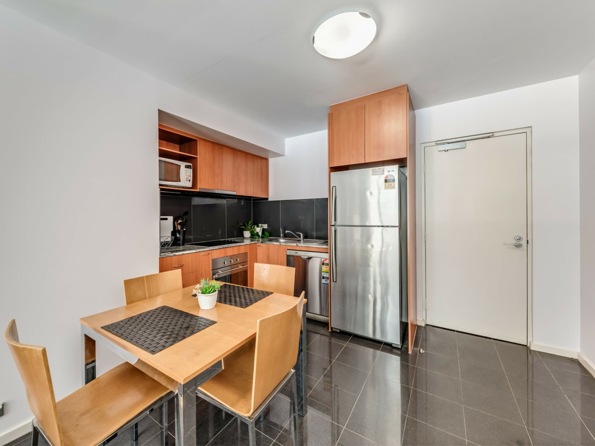 52/128 Adelaide Terrace East Perth WA, East Perth - Thumbnail 3